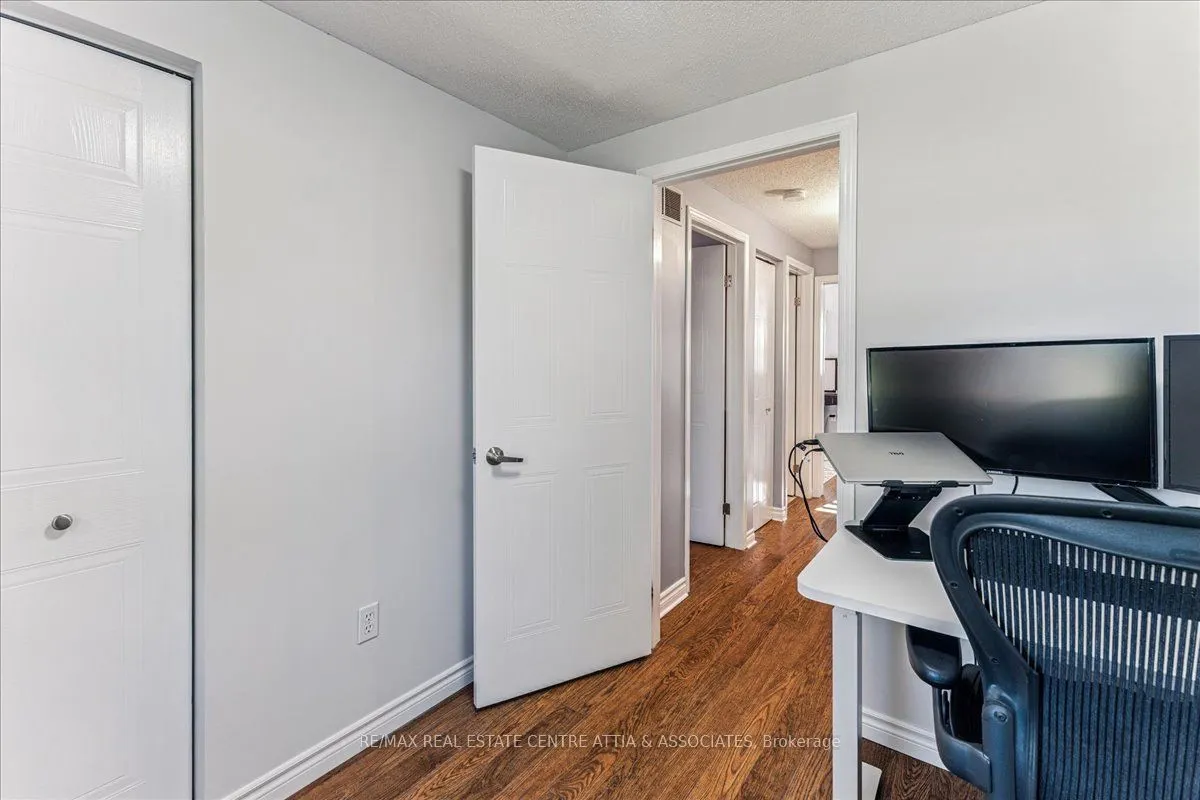 17 Starview Crescent
