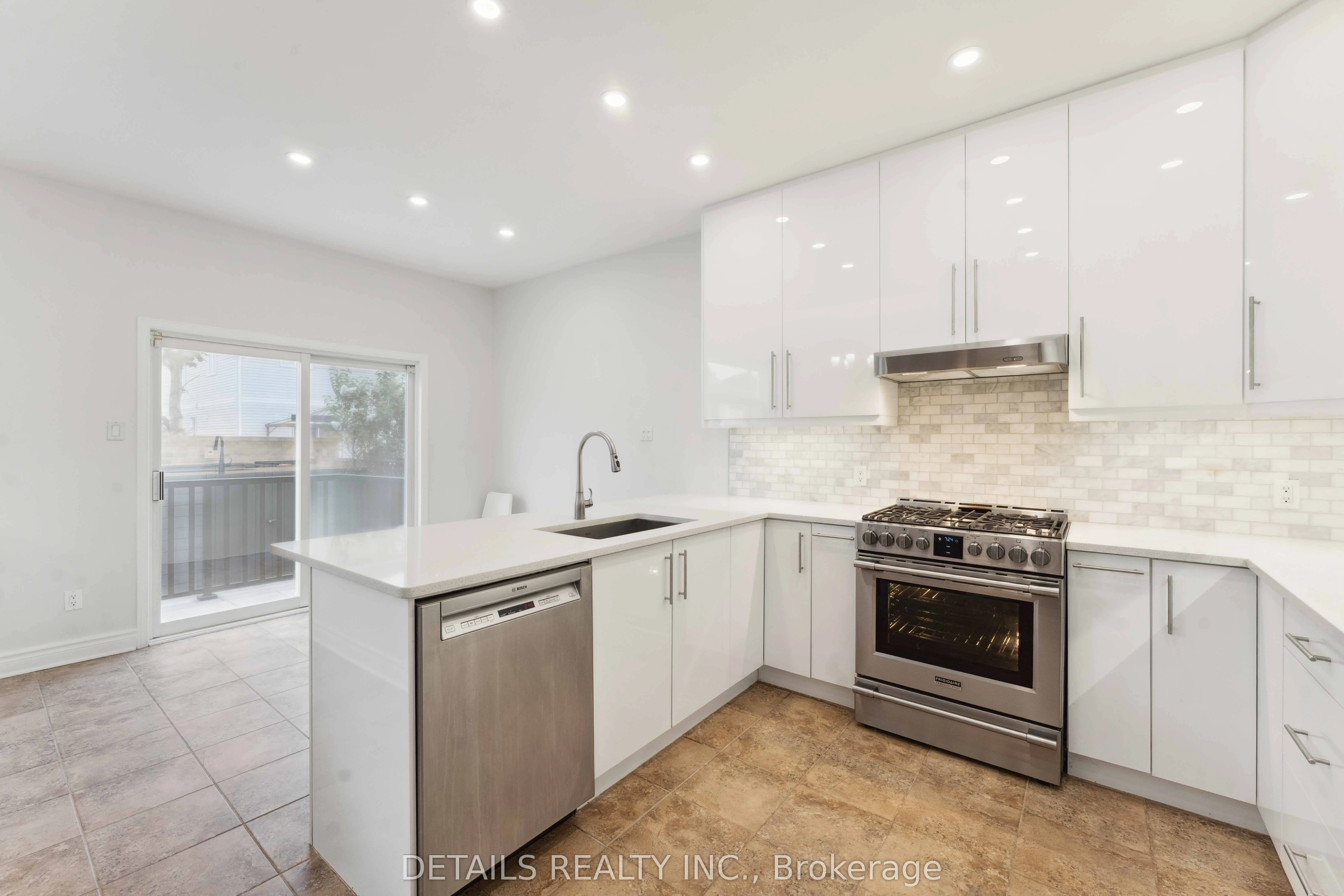 85 Calaveras Avenue