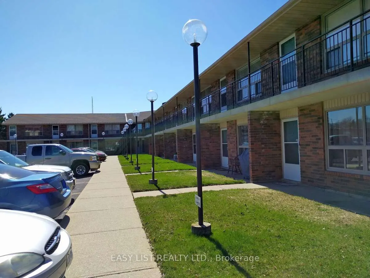 45 Doverdoon Drive, #15