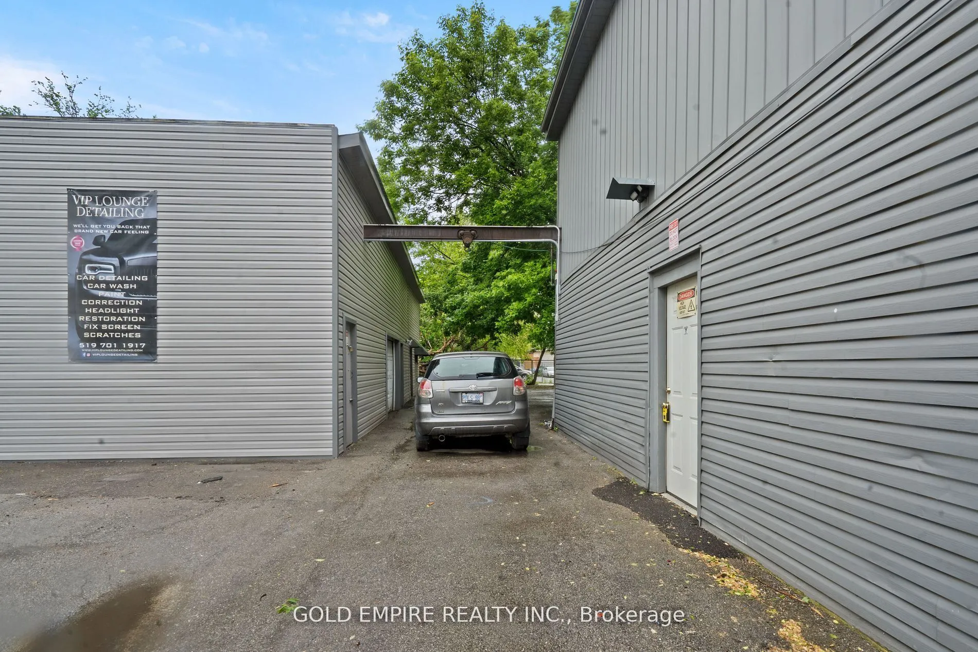 260 Burwell Street