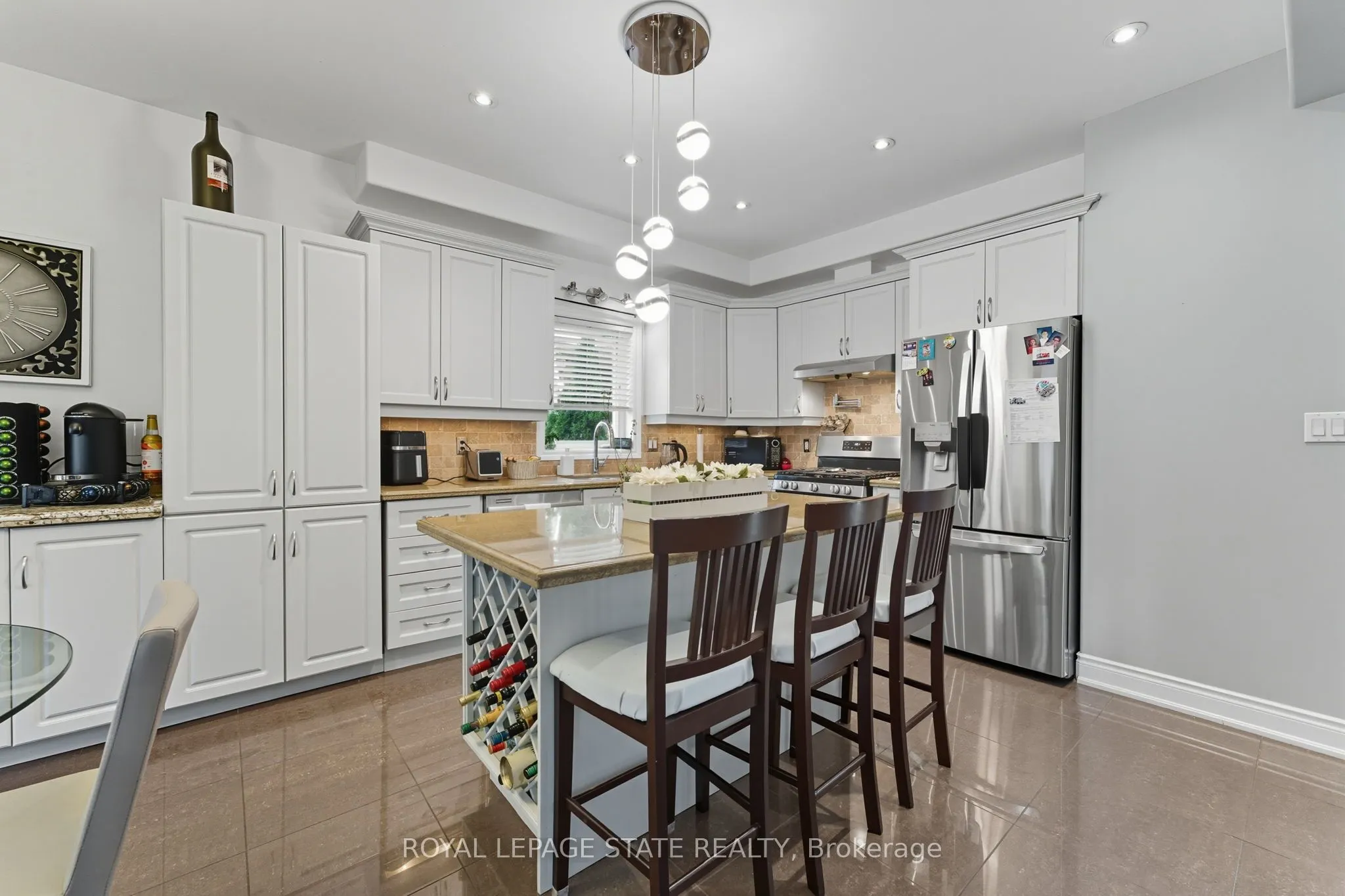 23 kellogg Avenue