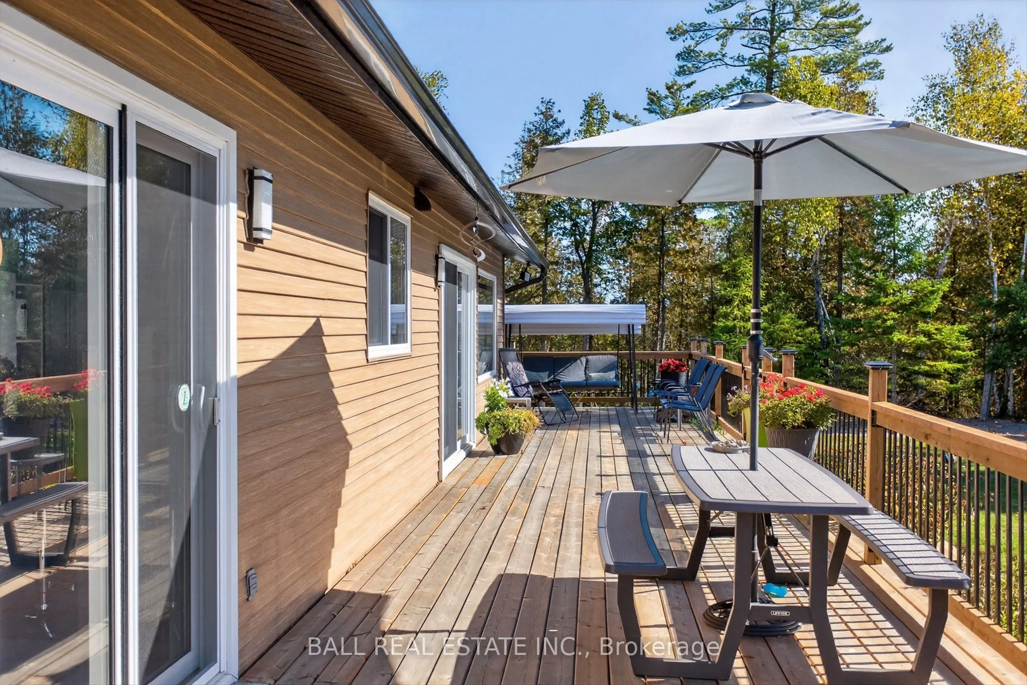1352 County Rd 49 Road