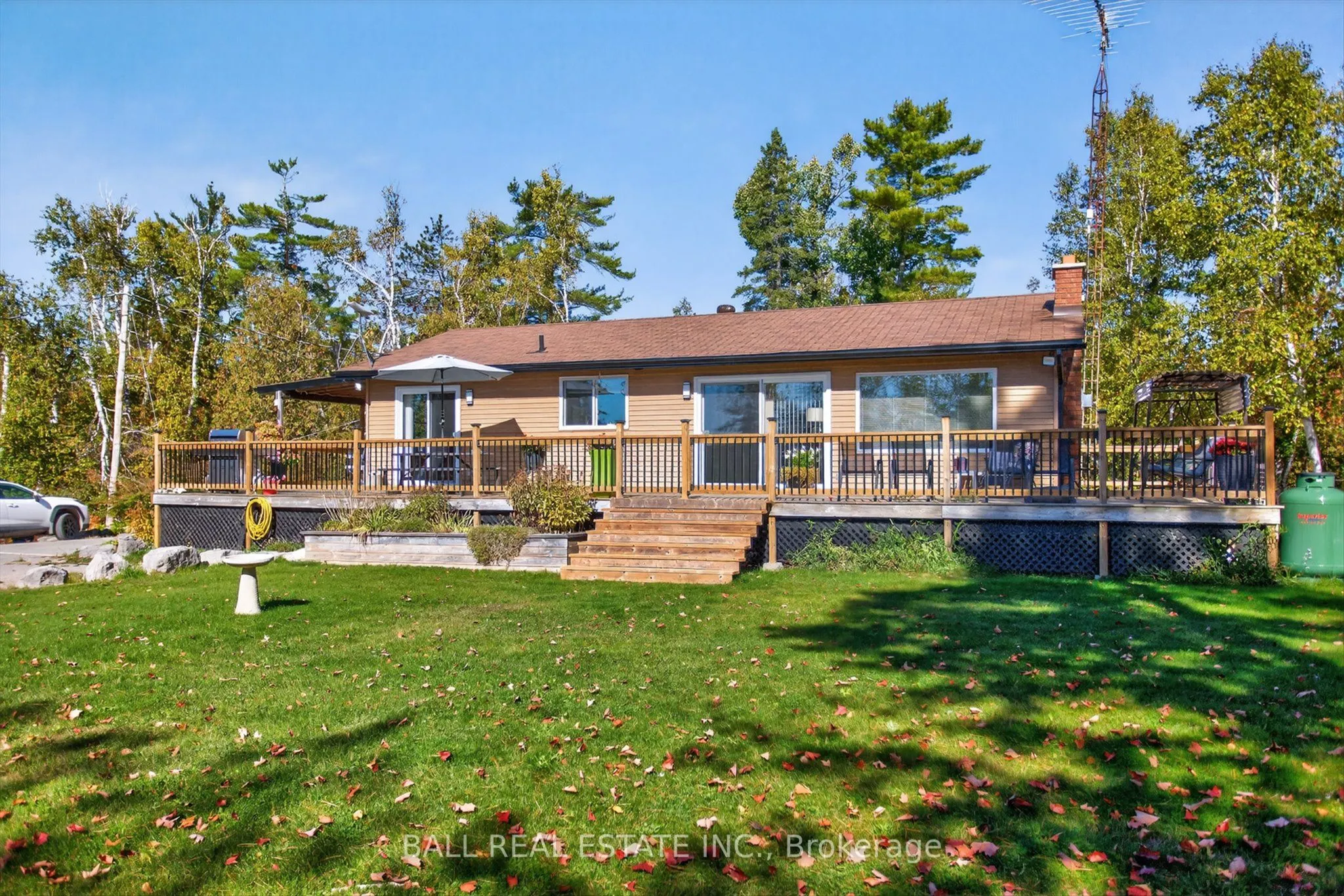 1352 County Rd 49 Road