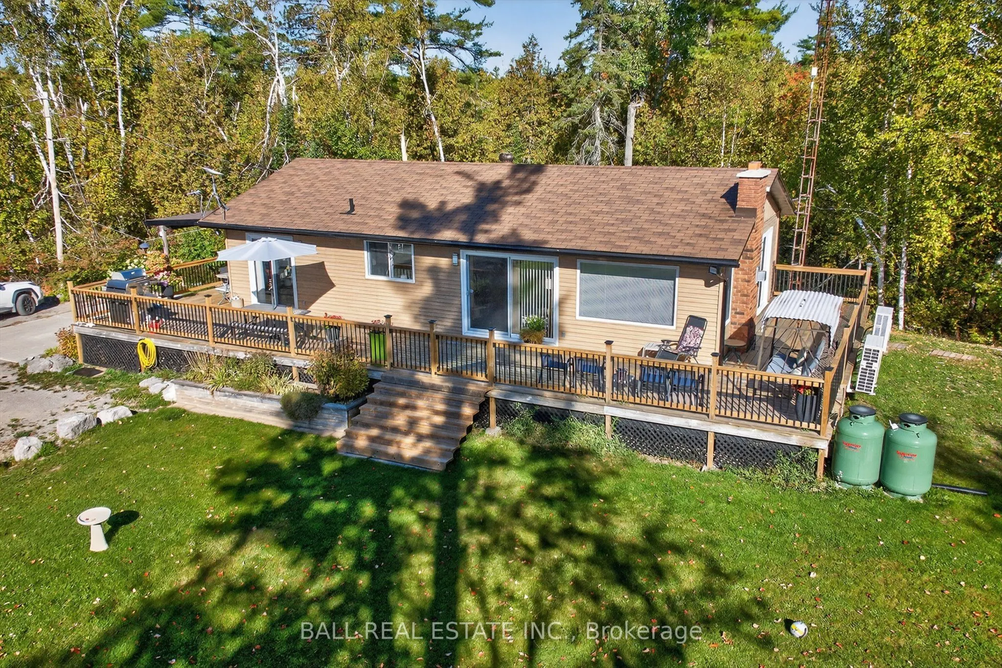 1352 County Rd 49 Road