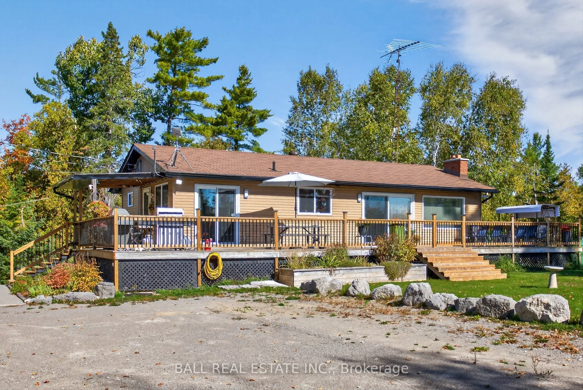 1352 County Rd 49 Road