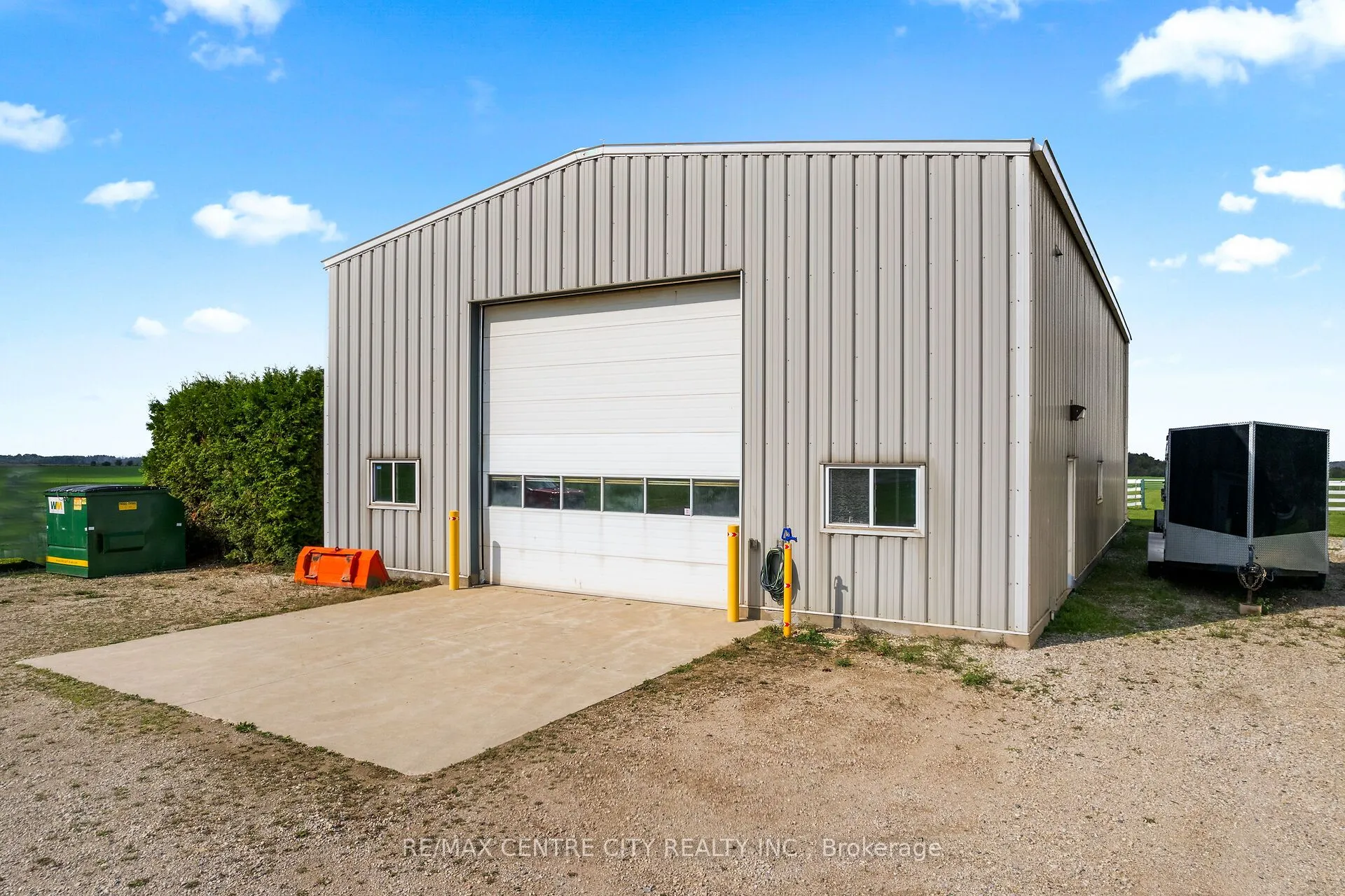 1041 Bruce Road 23