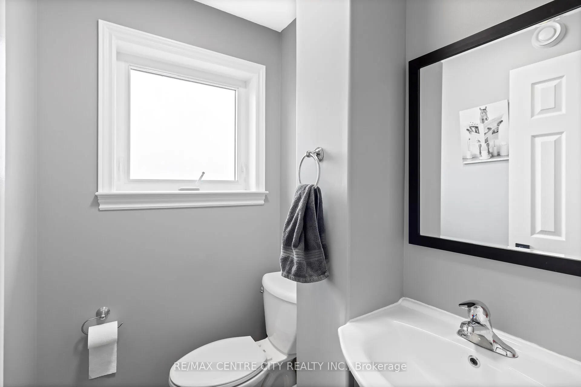 1041 Bruce Road 23