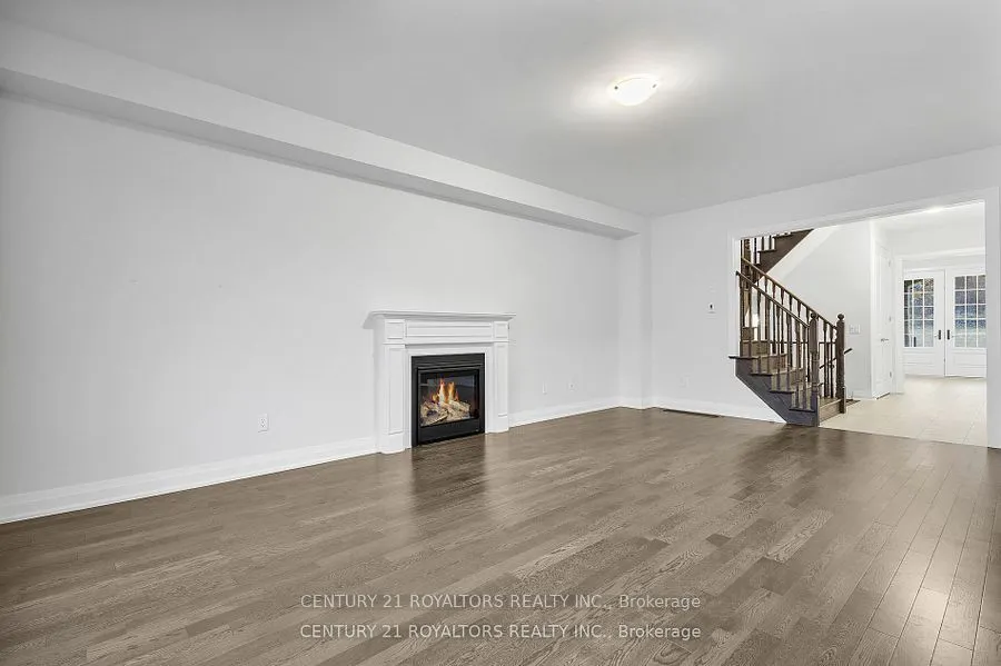 1287 Upper Thames Drive