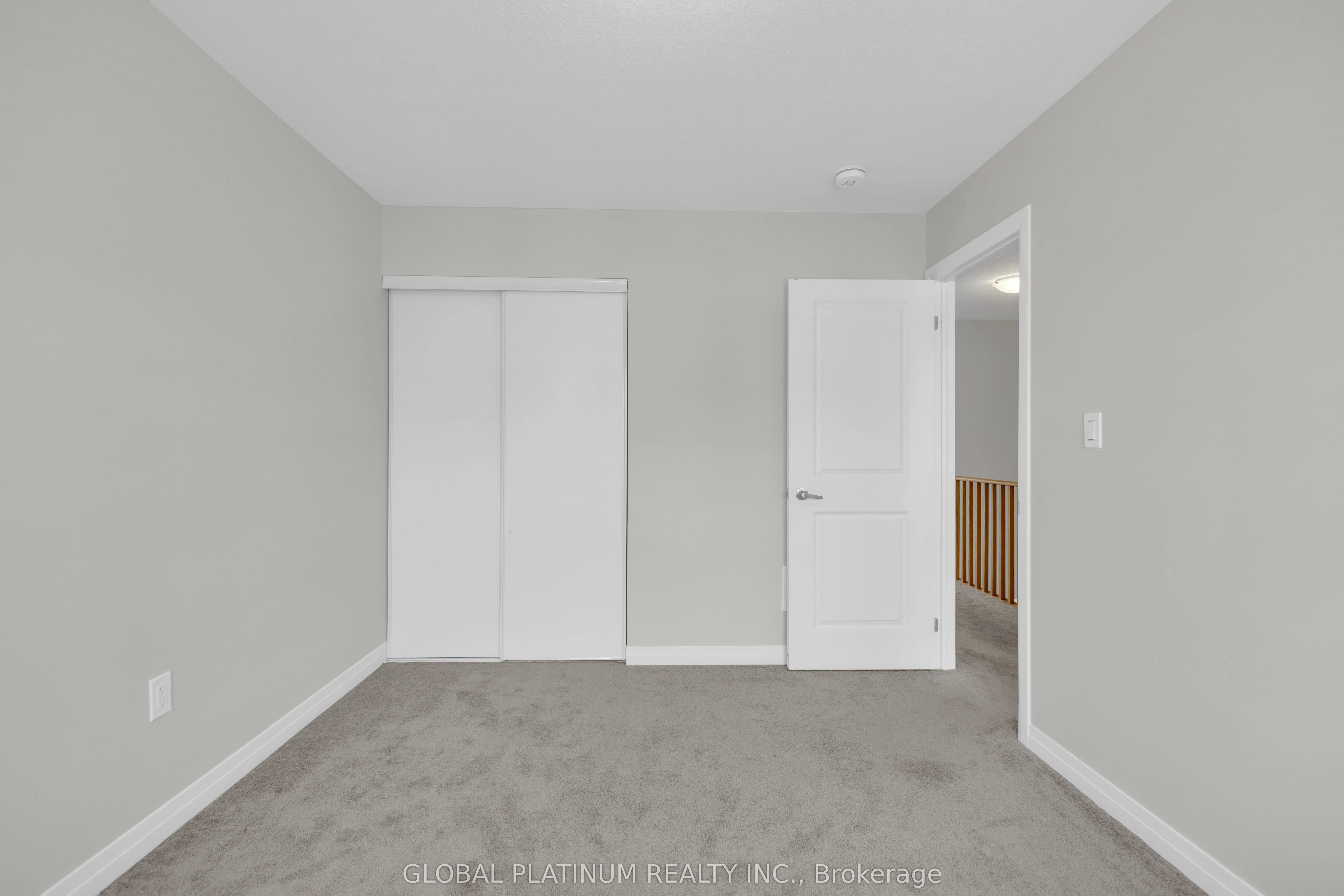 15 Blacklock Street, #17