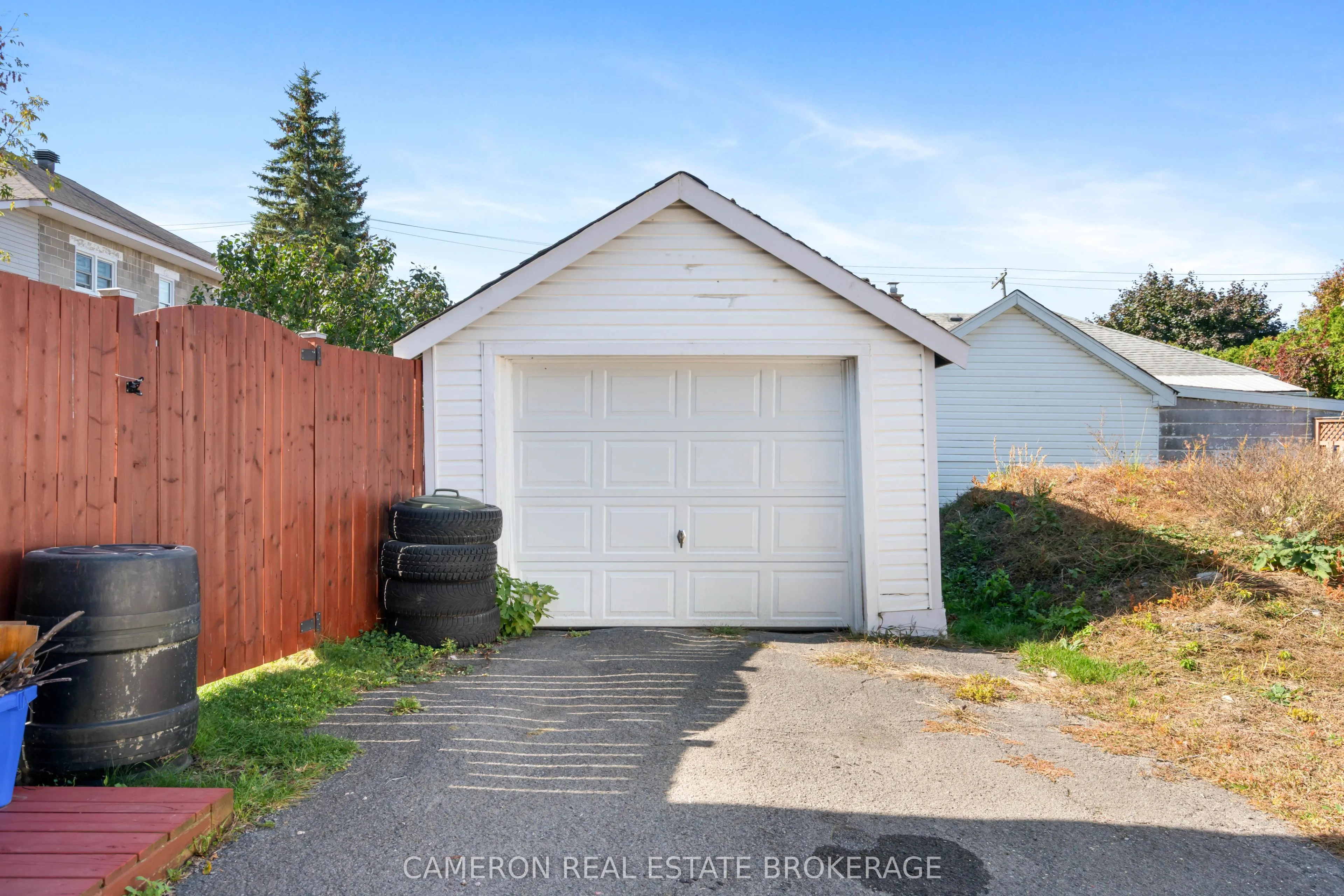 511 St Felix Street