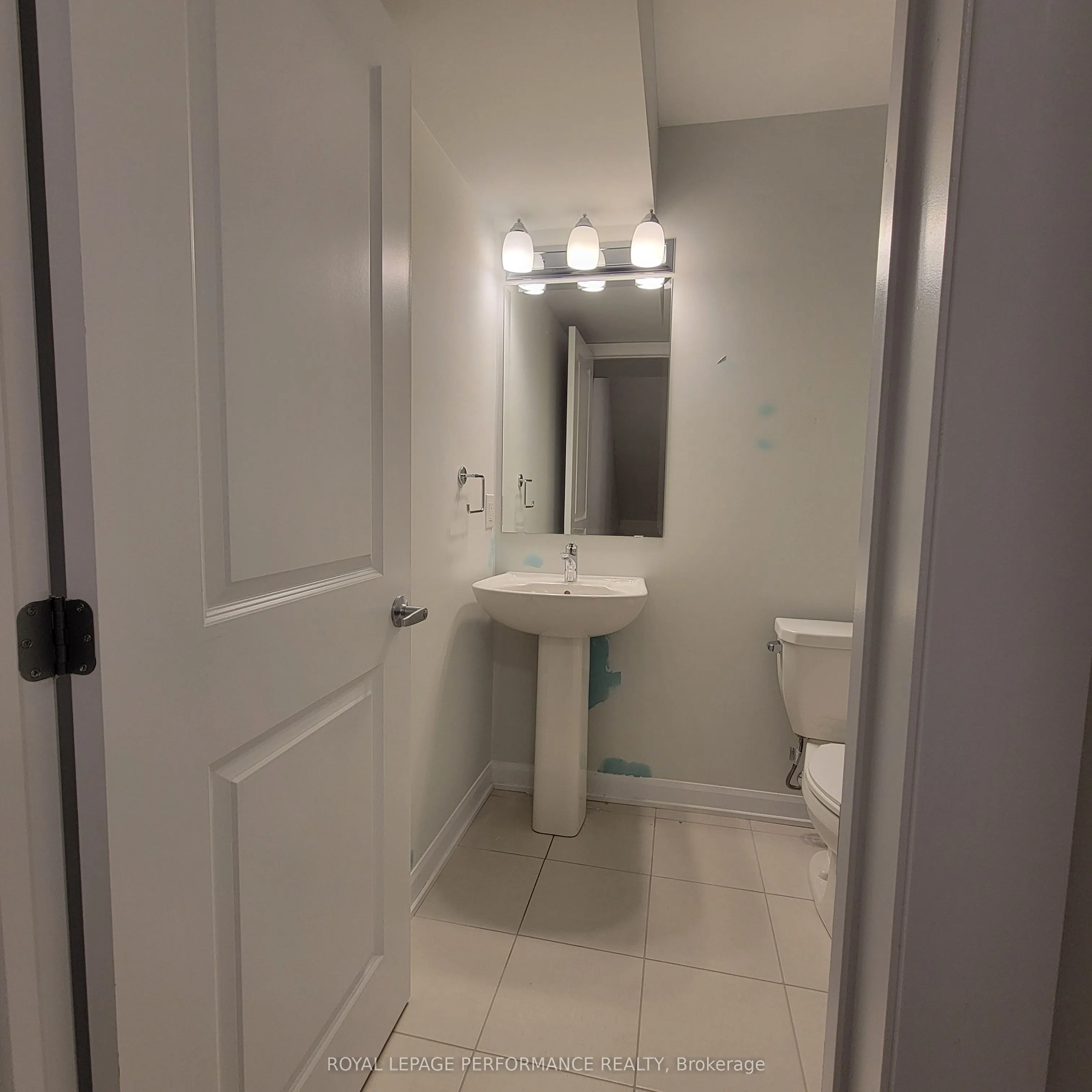 807 Arcadian Private, #807