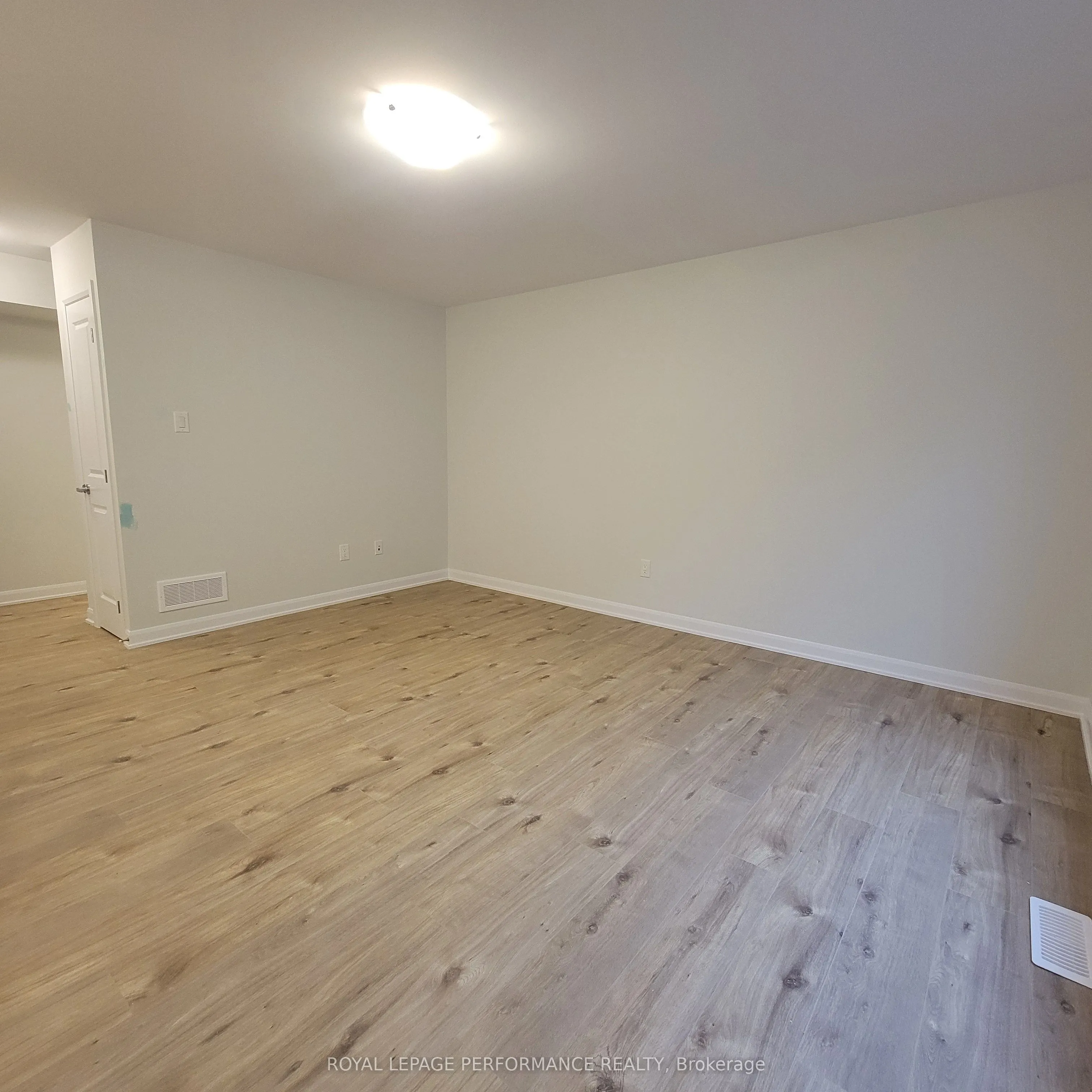 807 Arcadian Private, #807