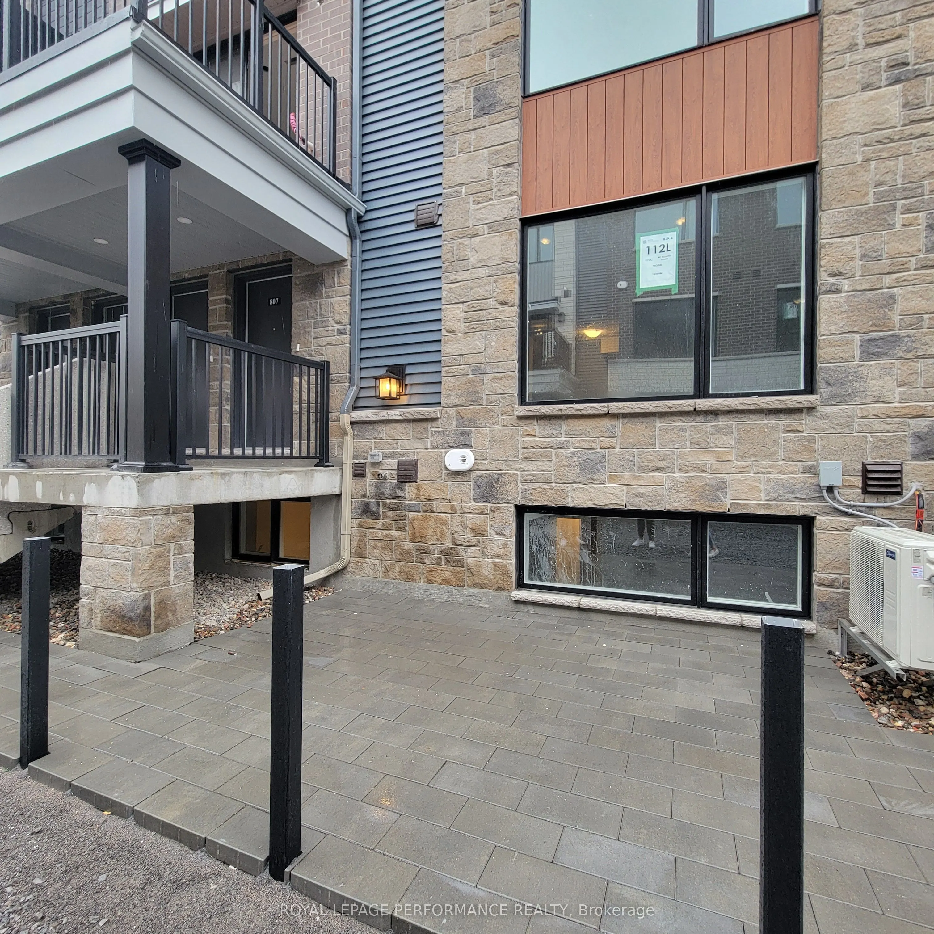 807 Arcadian Private, #807