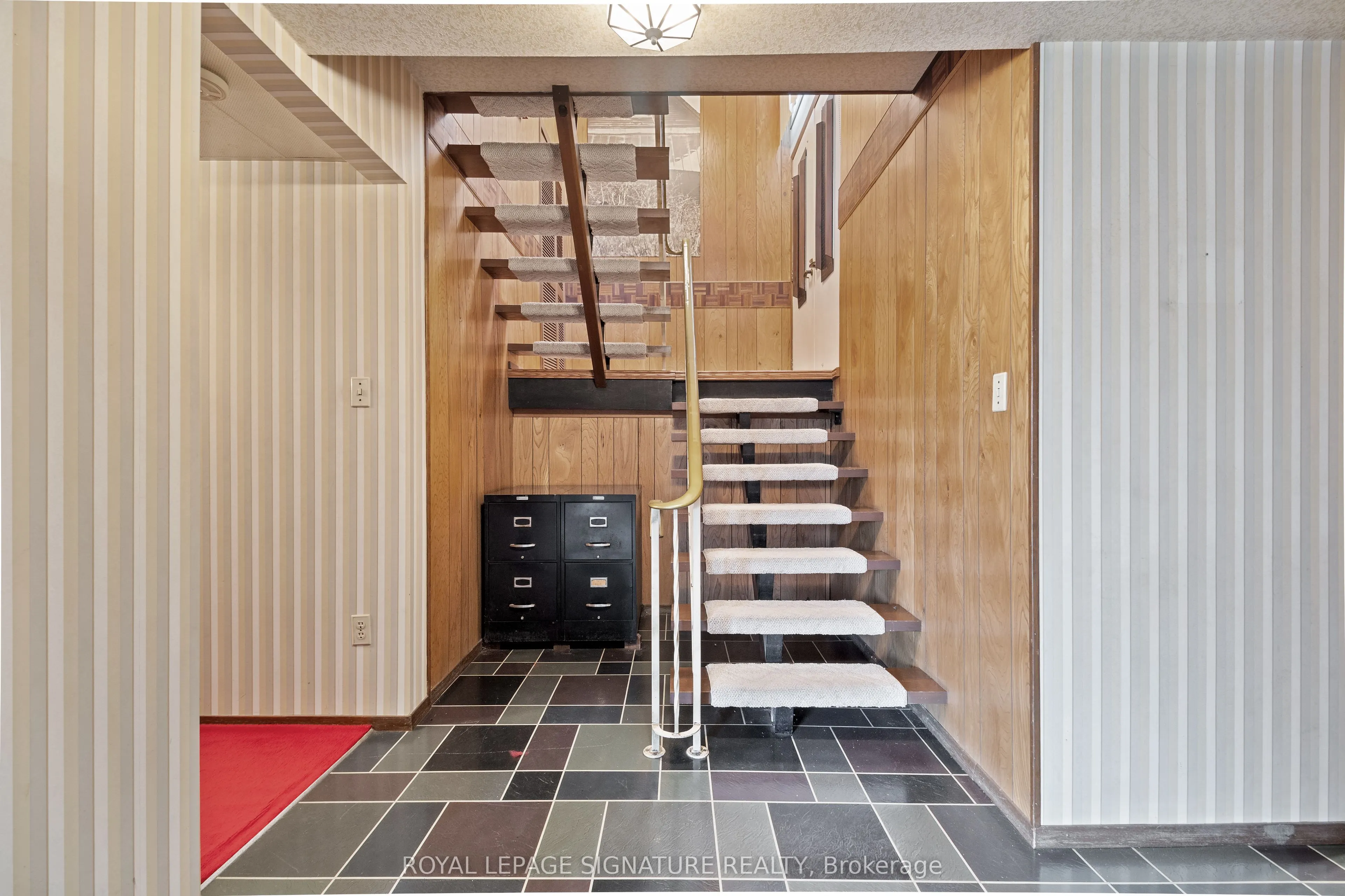 3114 Ninth Street W