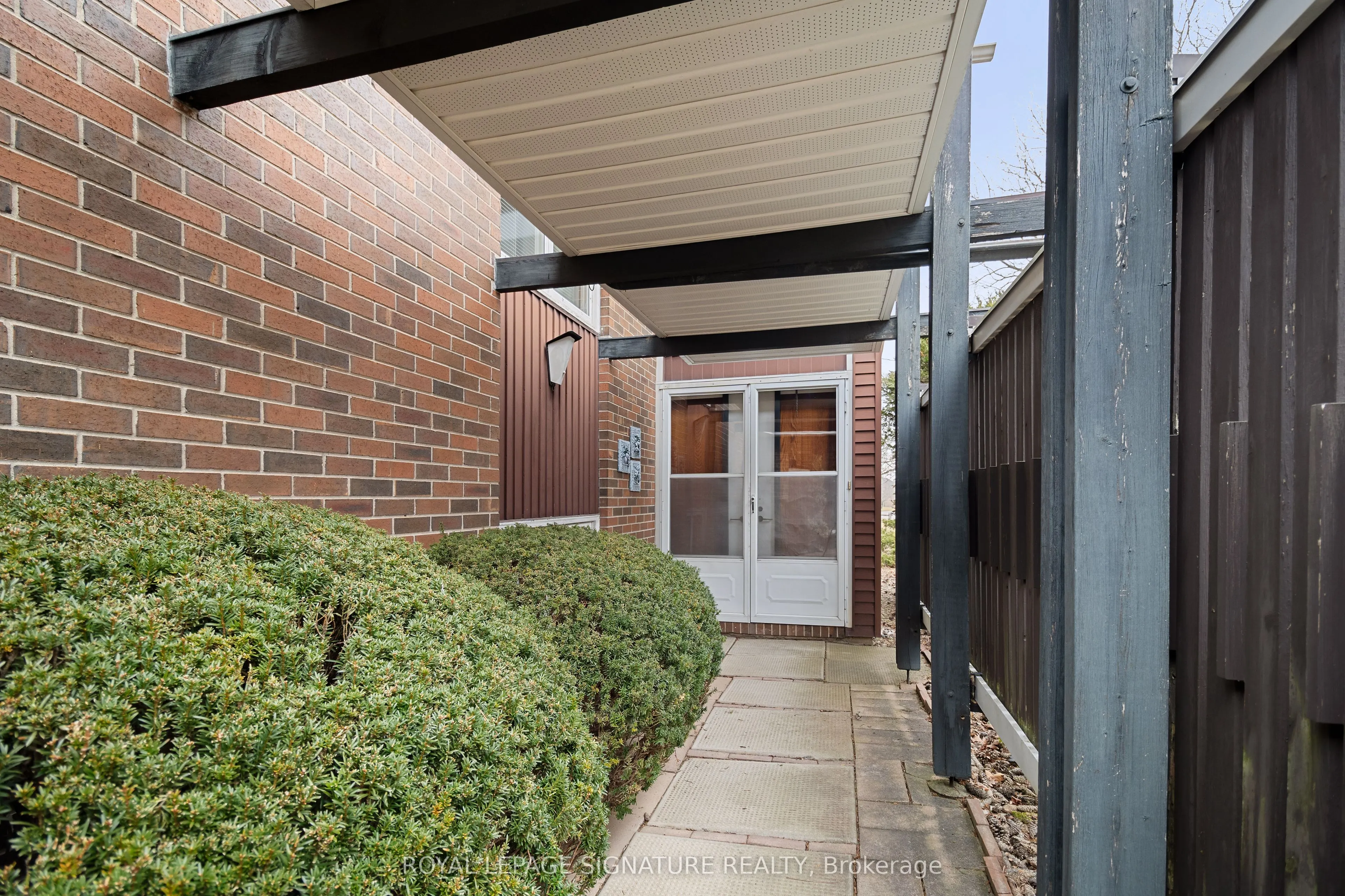 3114 Ninth Street W