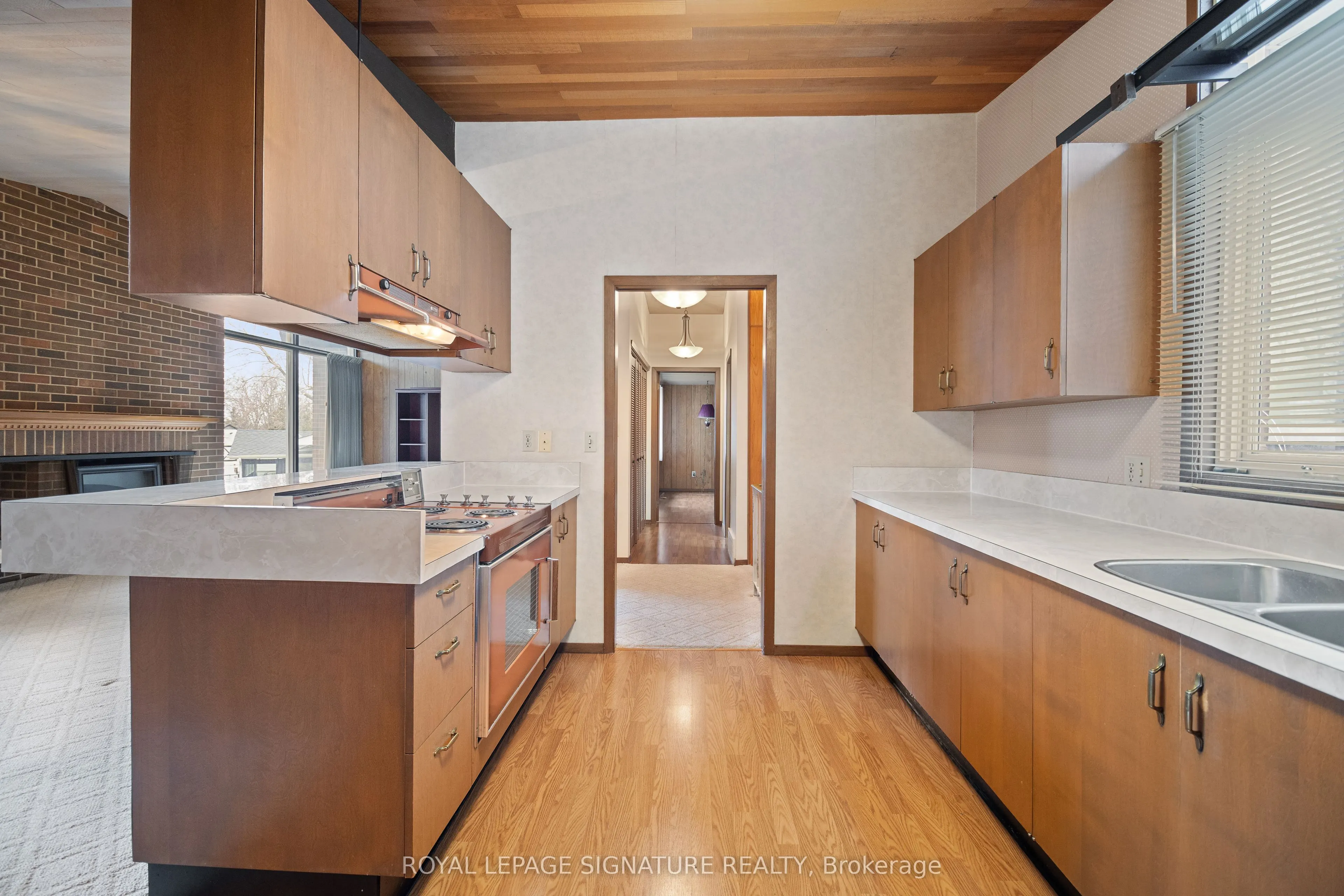 3114 Ninth Street W