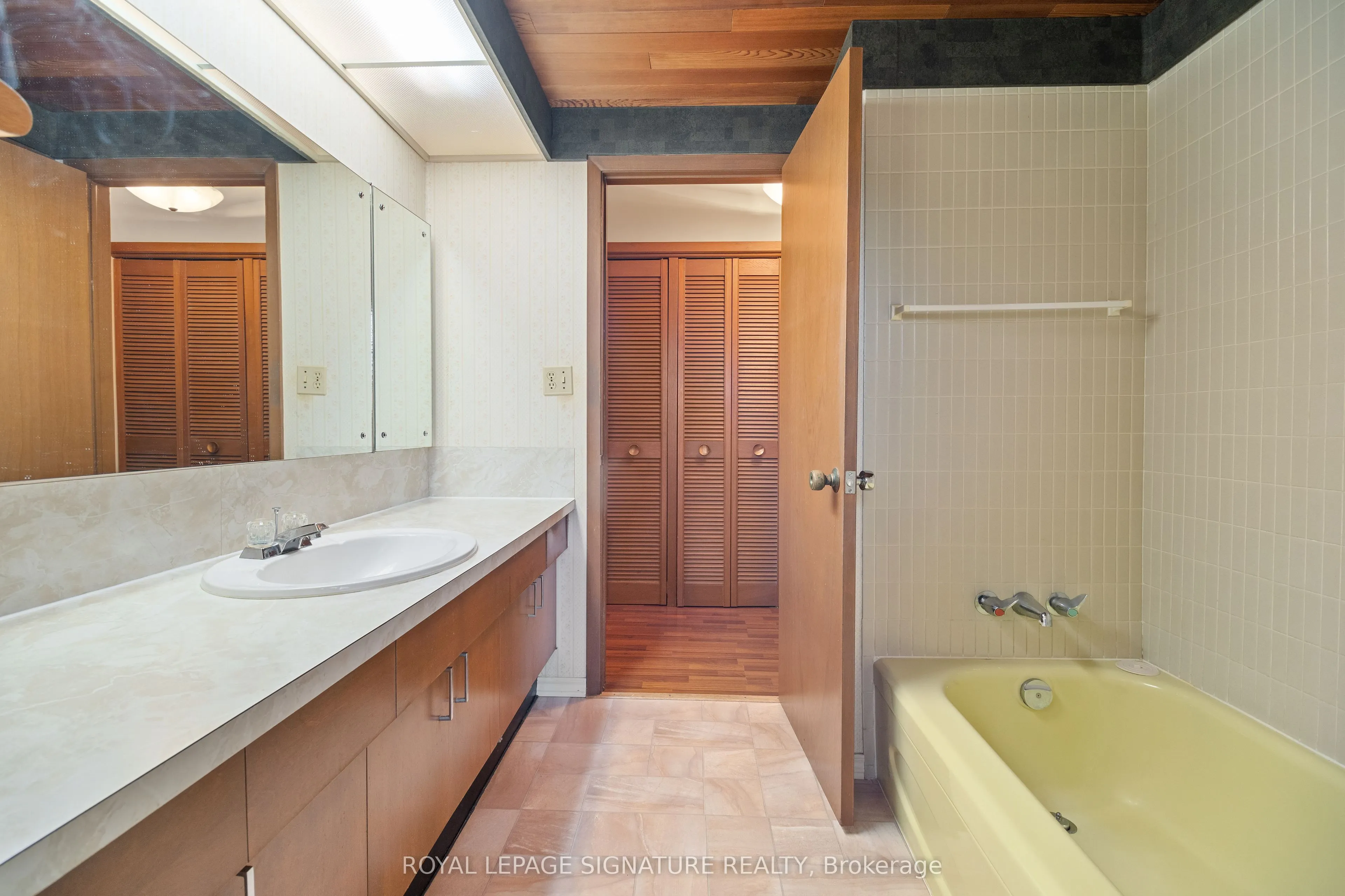 3114 Ninth Street W