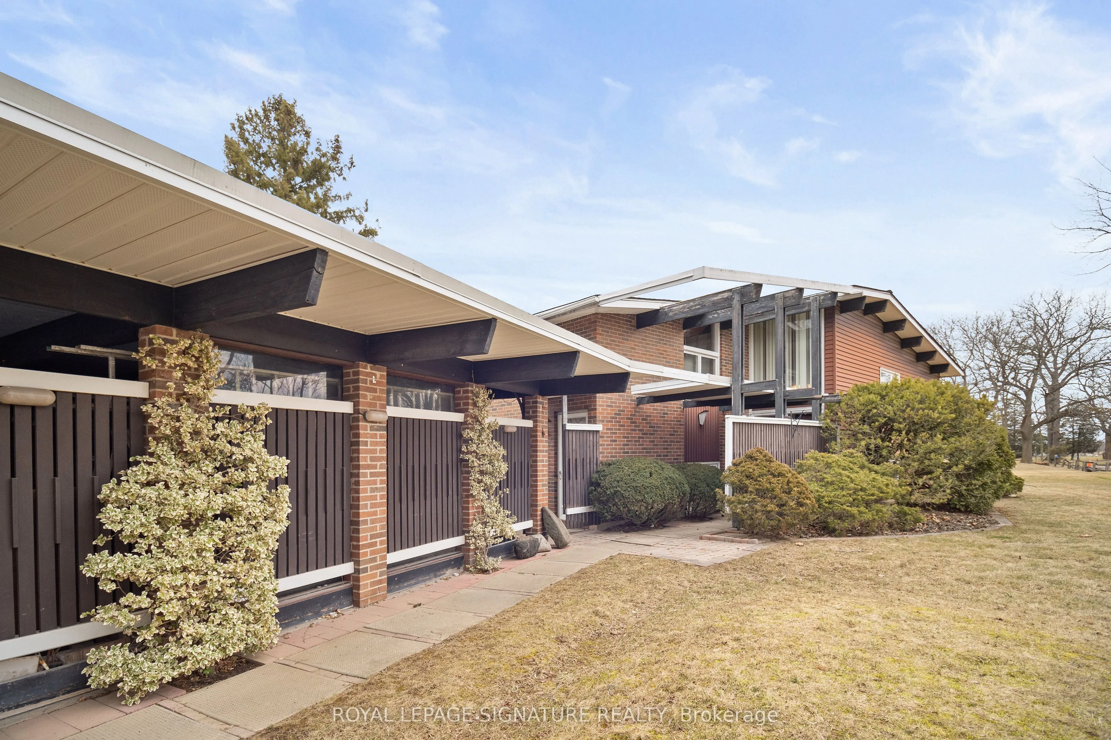3114 Ninth Street W