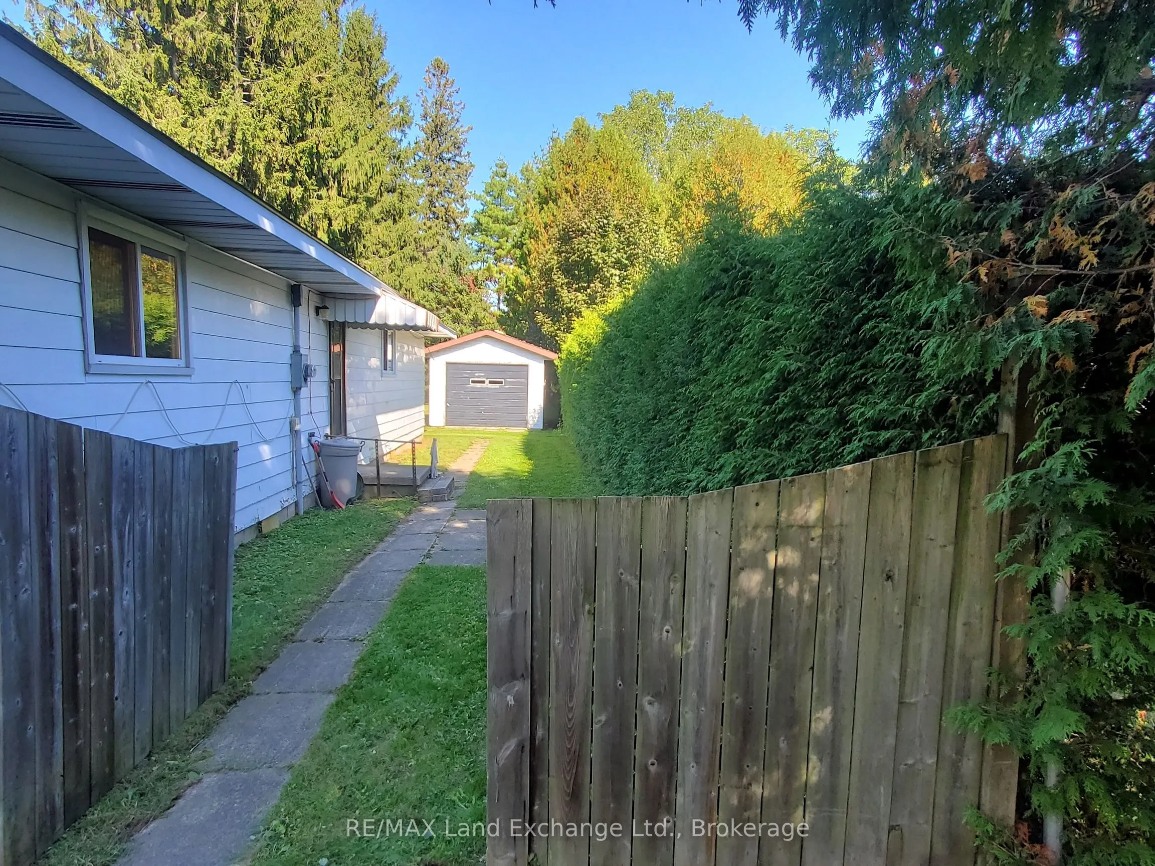 434 Clarendon Street
