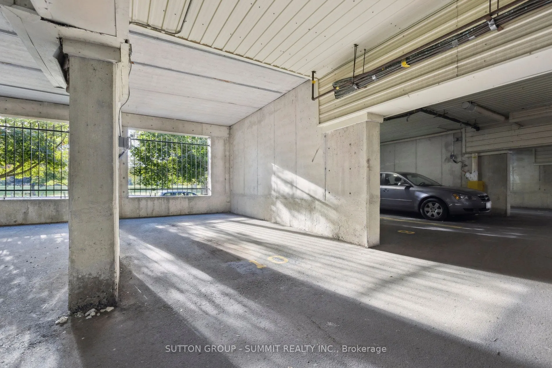 281 Bristol Street, #401