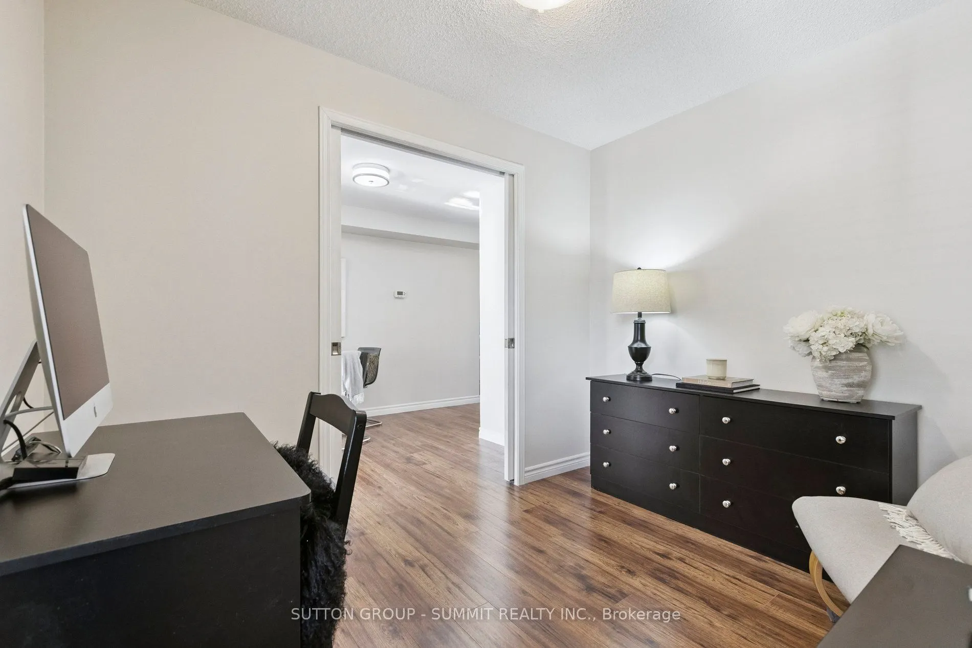 281 Bristol Street, #401