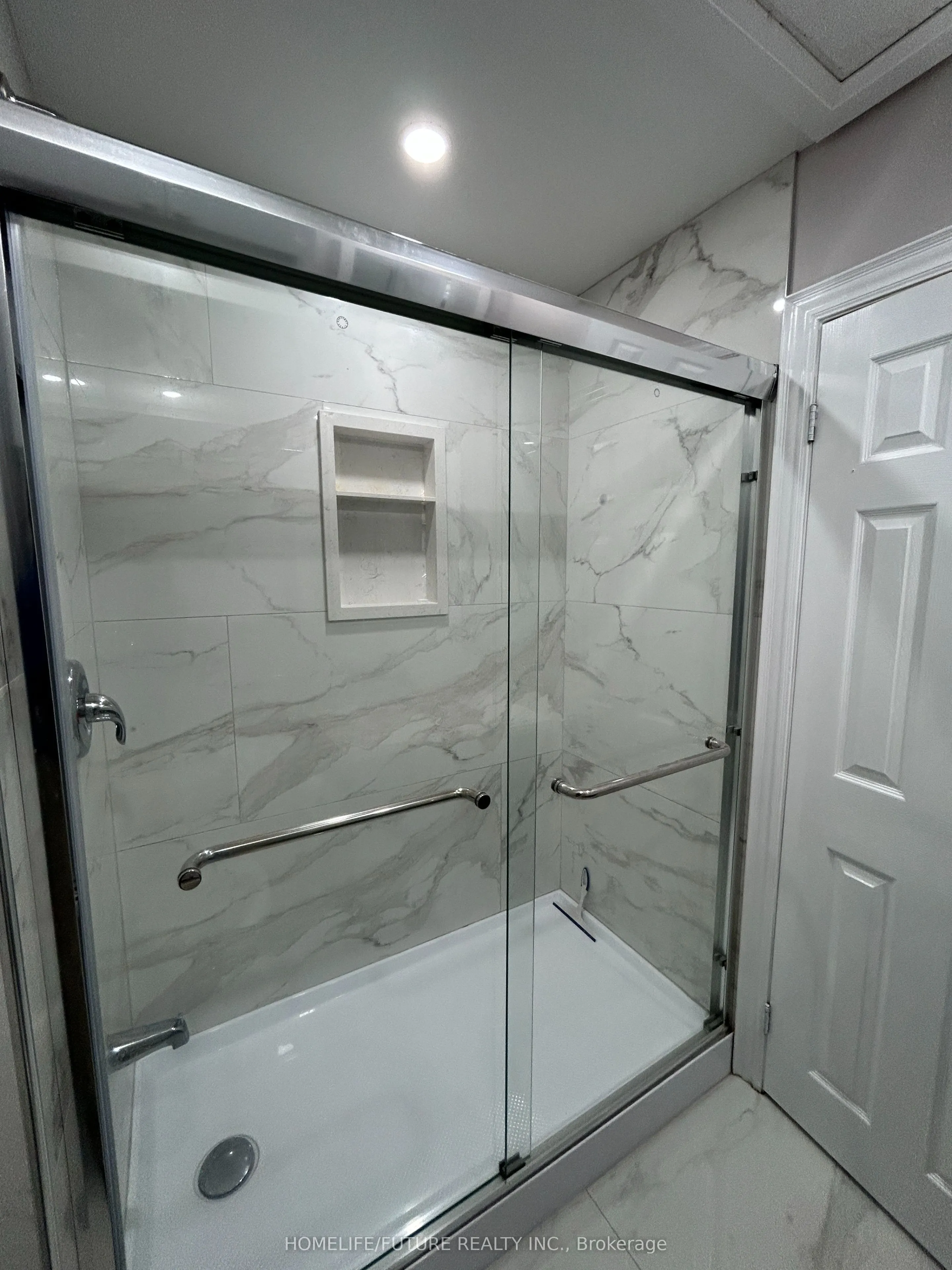 2148 Coronation Boulevard, #Main