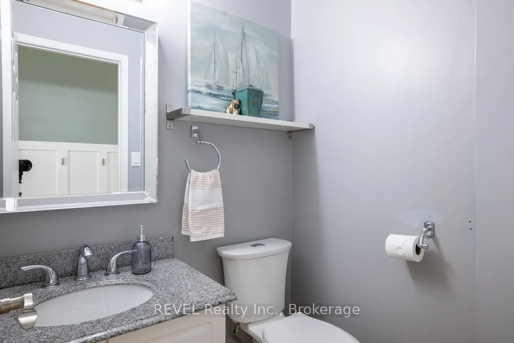 5070 Drummond Road, #3