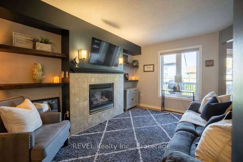 5070 Drummond Road, #3