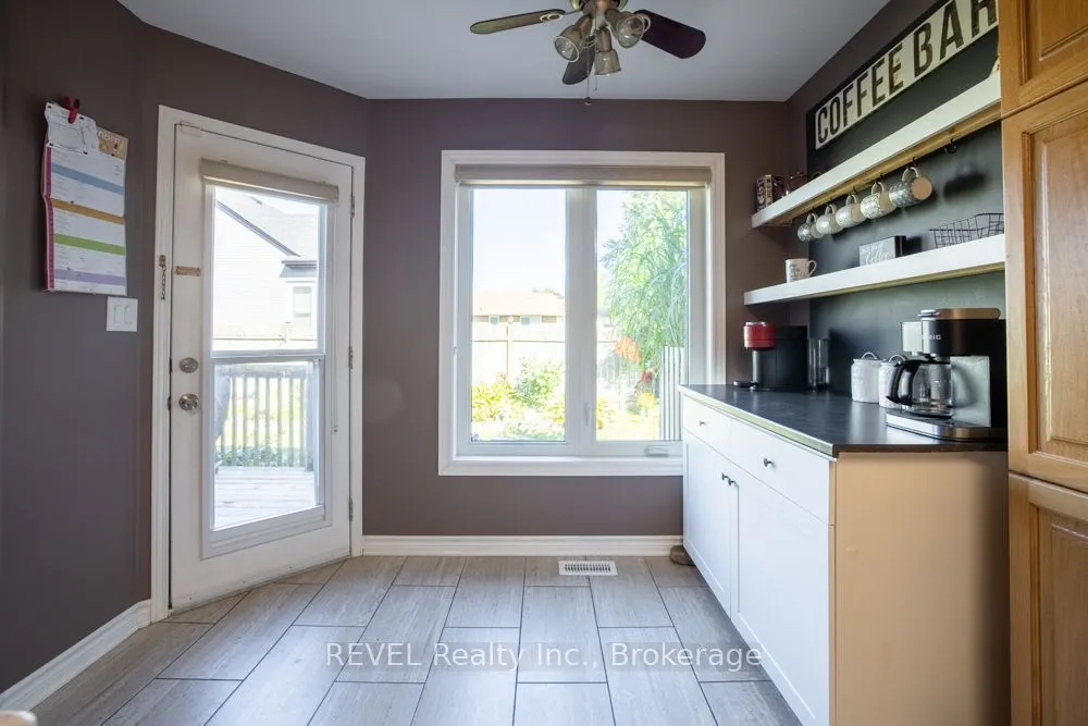 5070 Drummond Road, #3