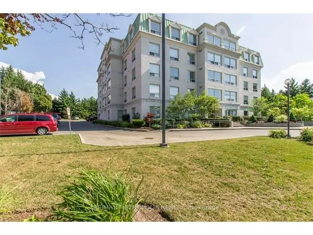 405 Erb Street W, #305