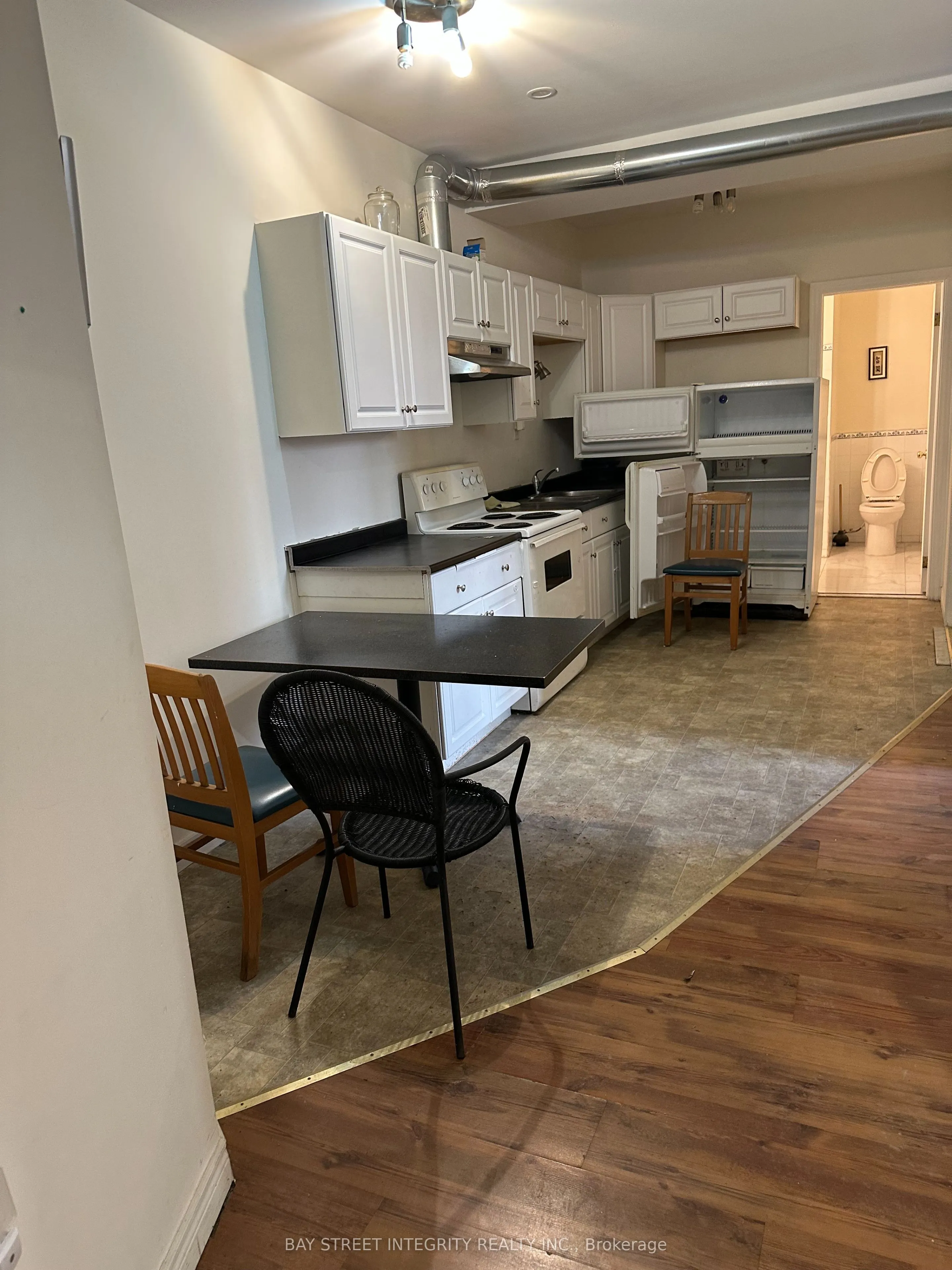 88 COLBORNE Street, #1