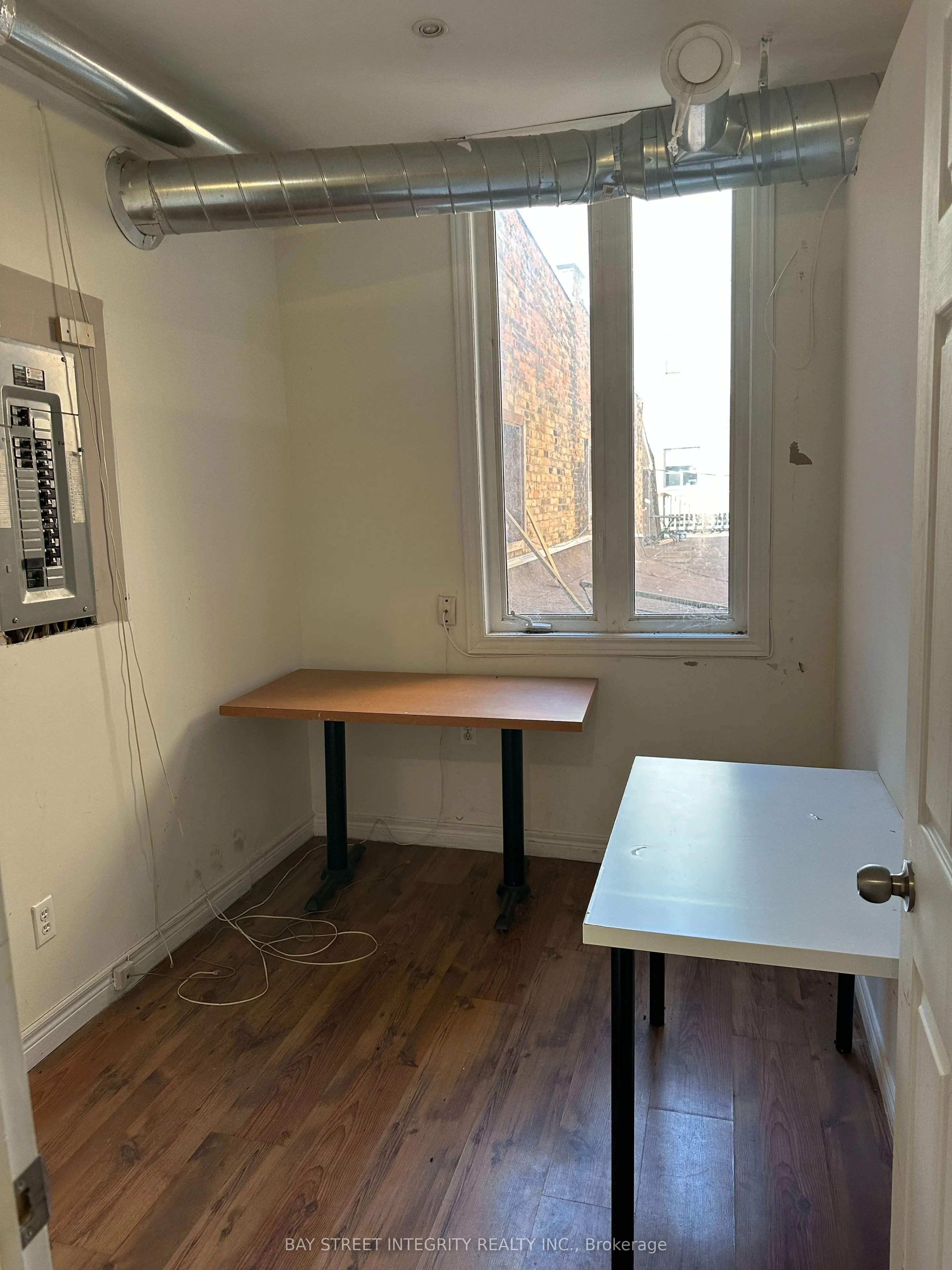 88 COLBORNE Street, #1