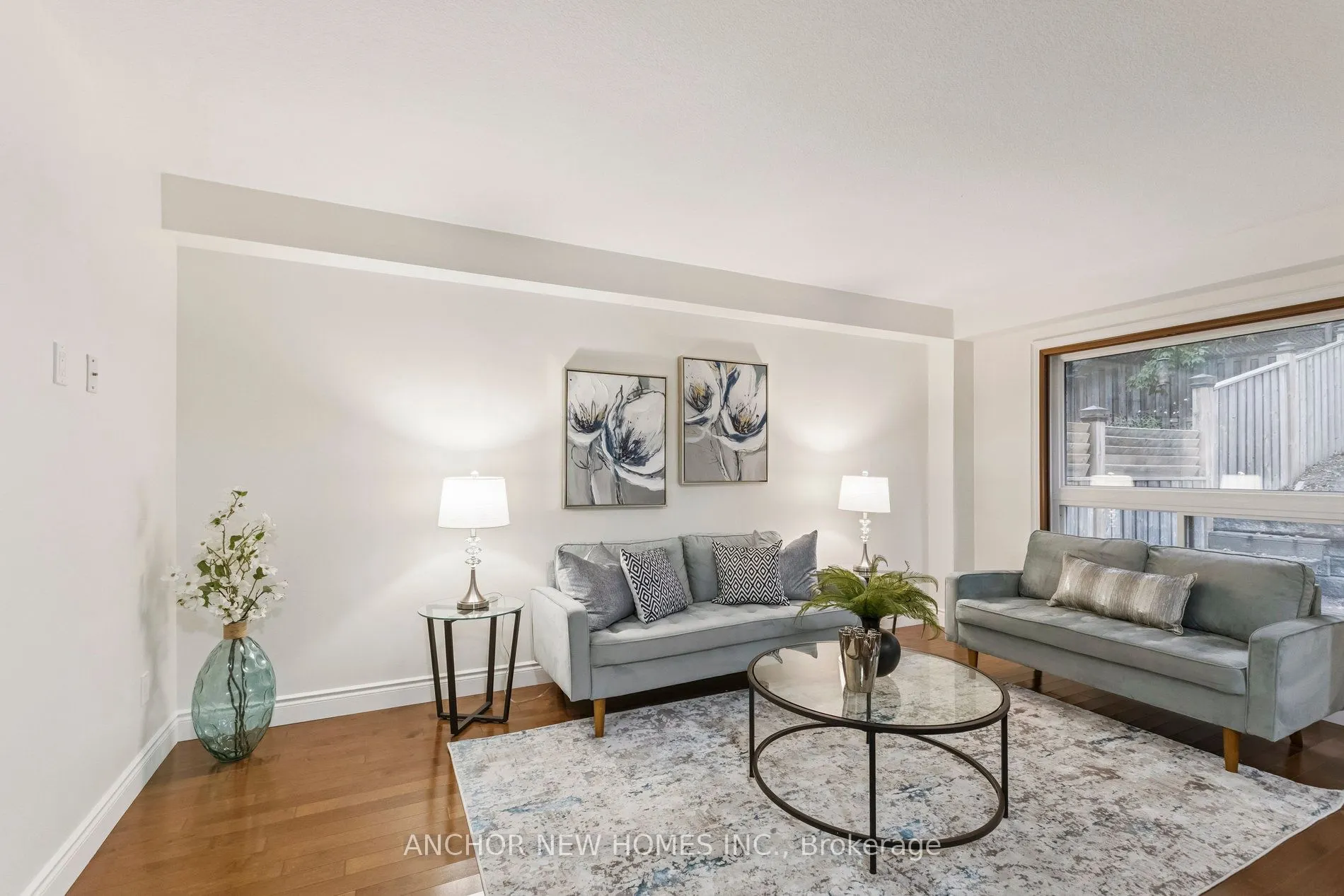 154 Kemp Crescent