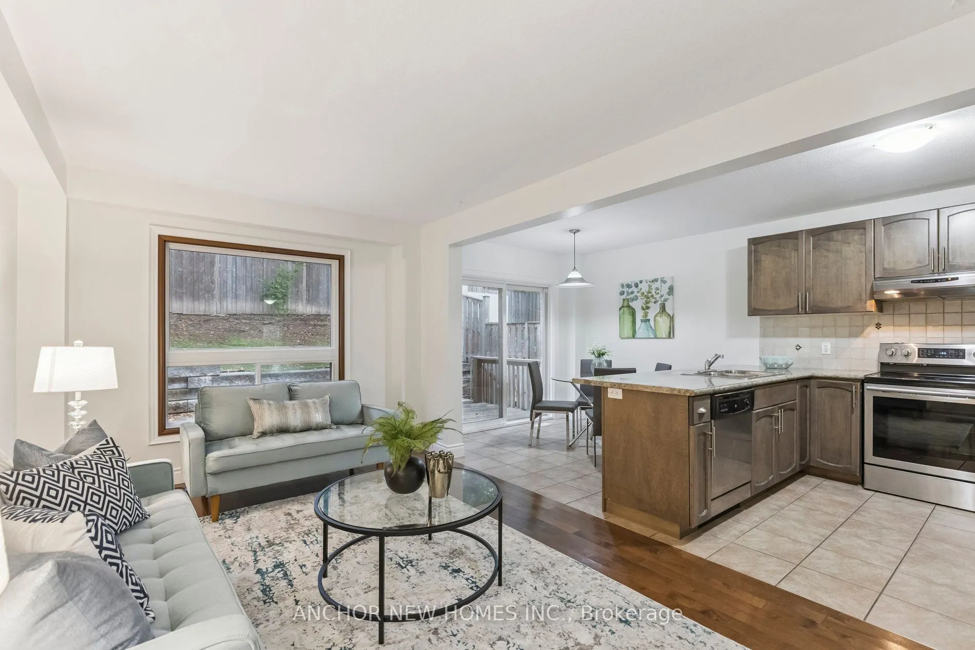 154 Kemp Crescent