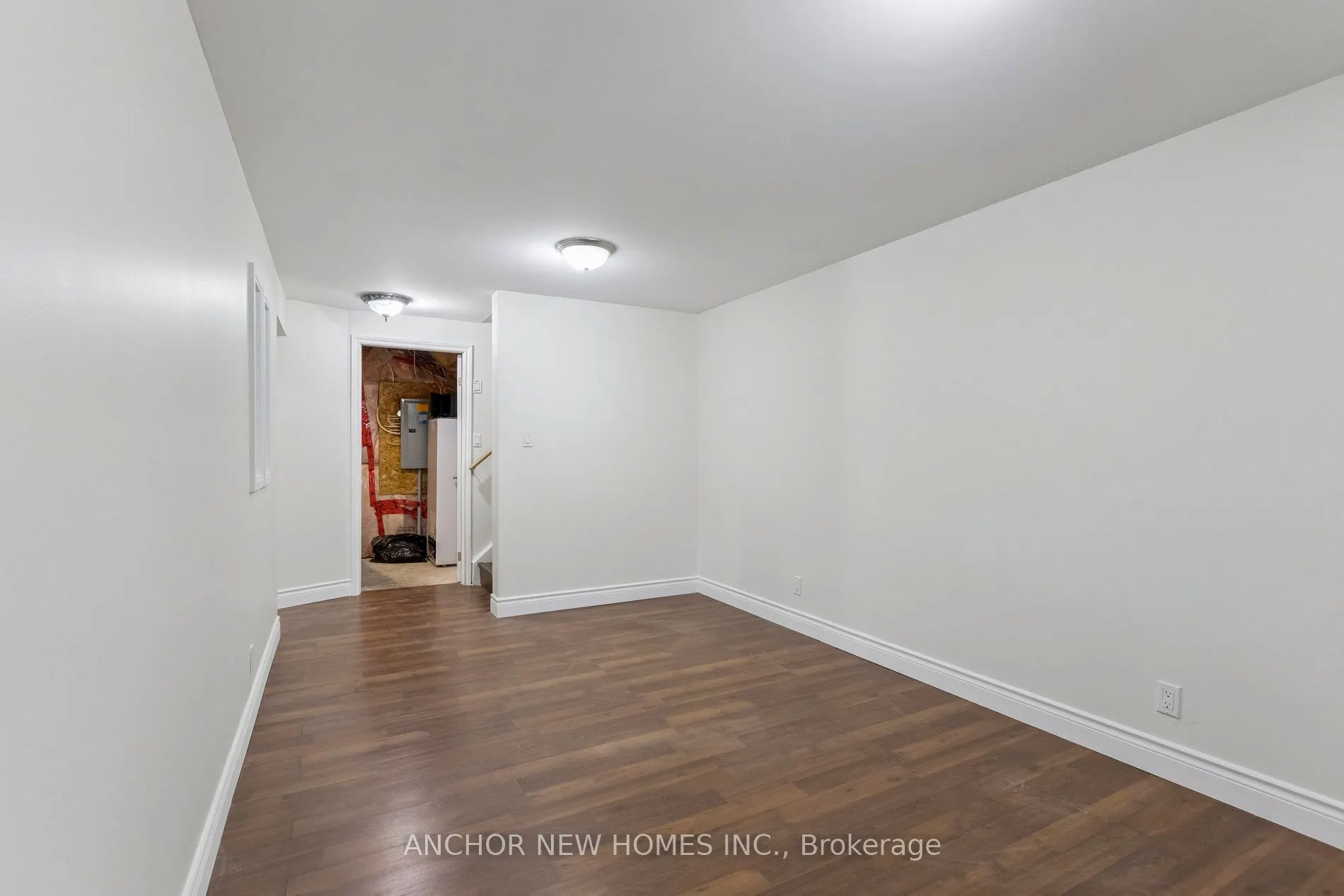 154 Kemp Crescent