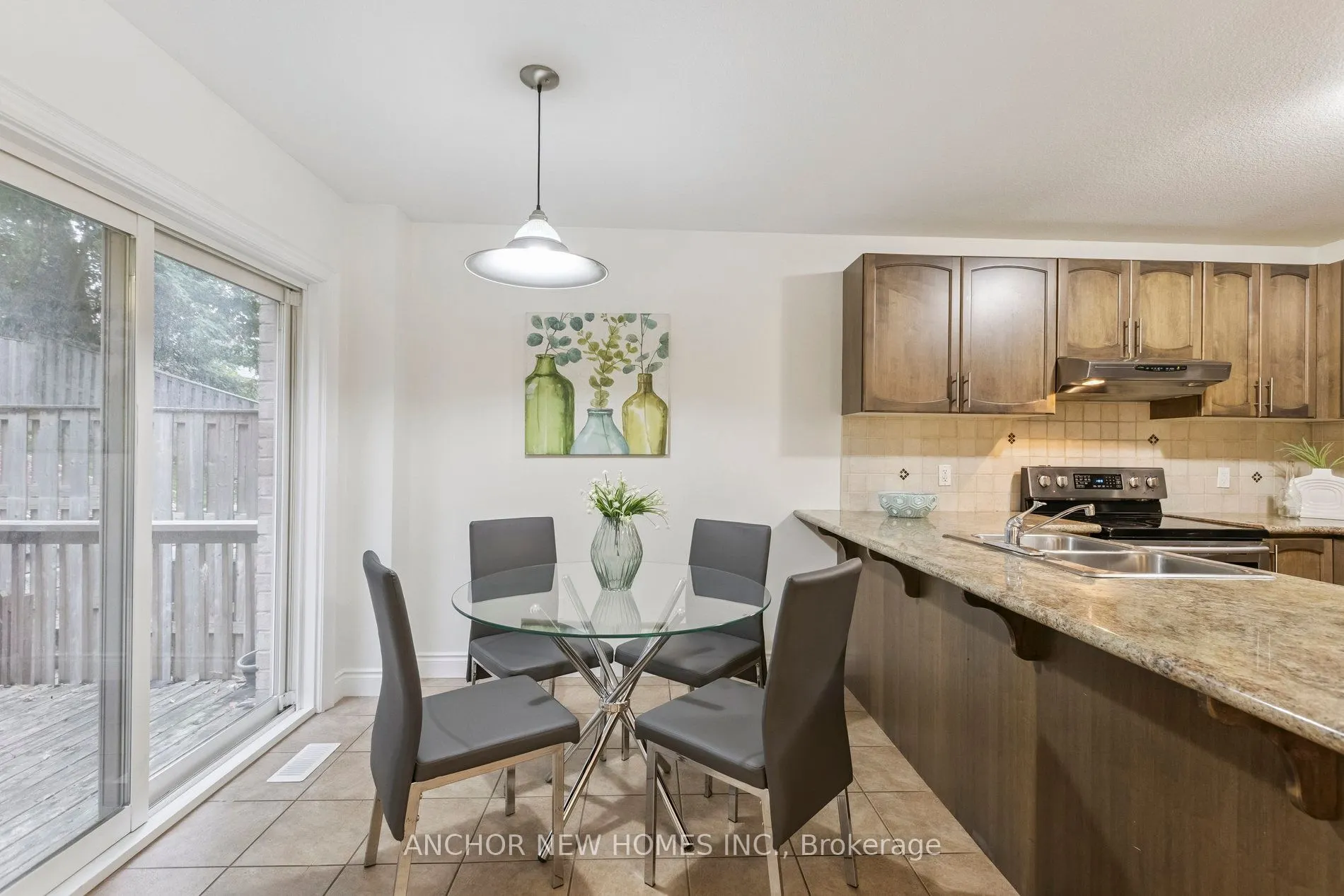 154 Kemp Crescent