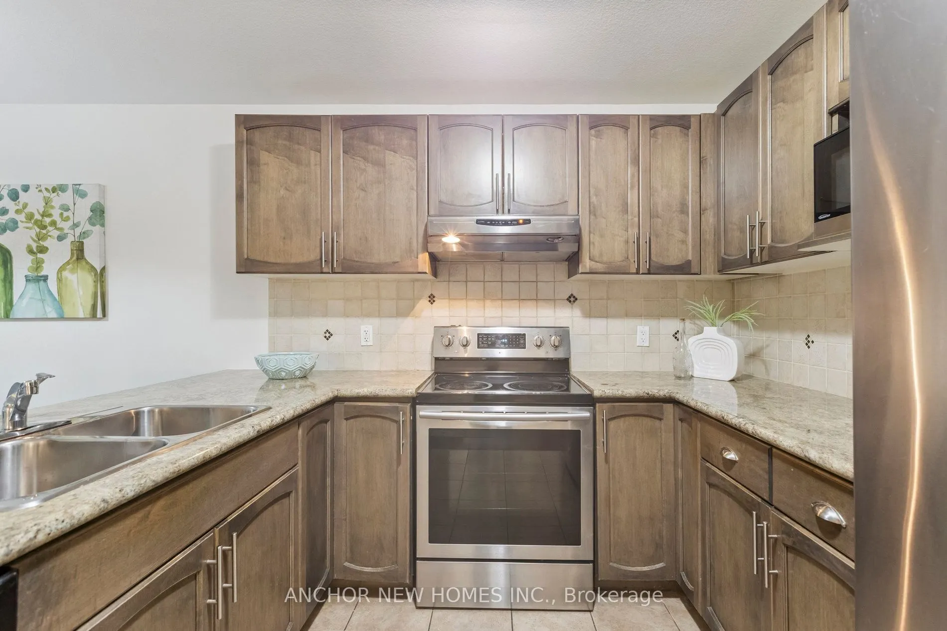 154 Kemp Crescent