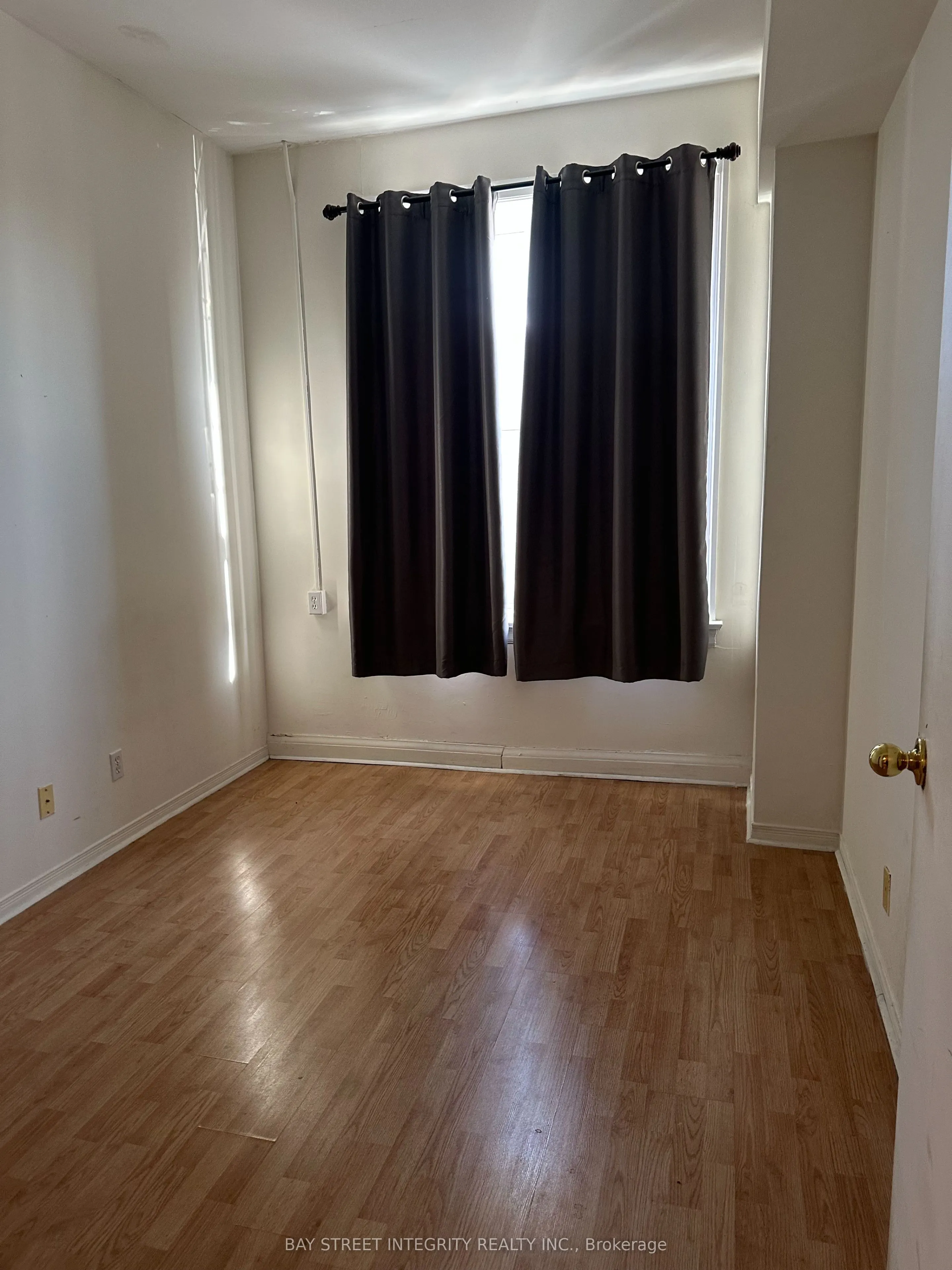88 COLBORNE Street, #2