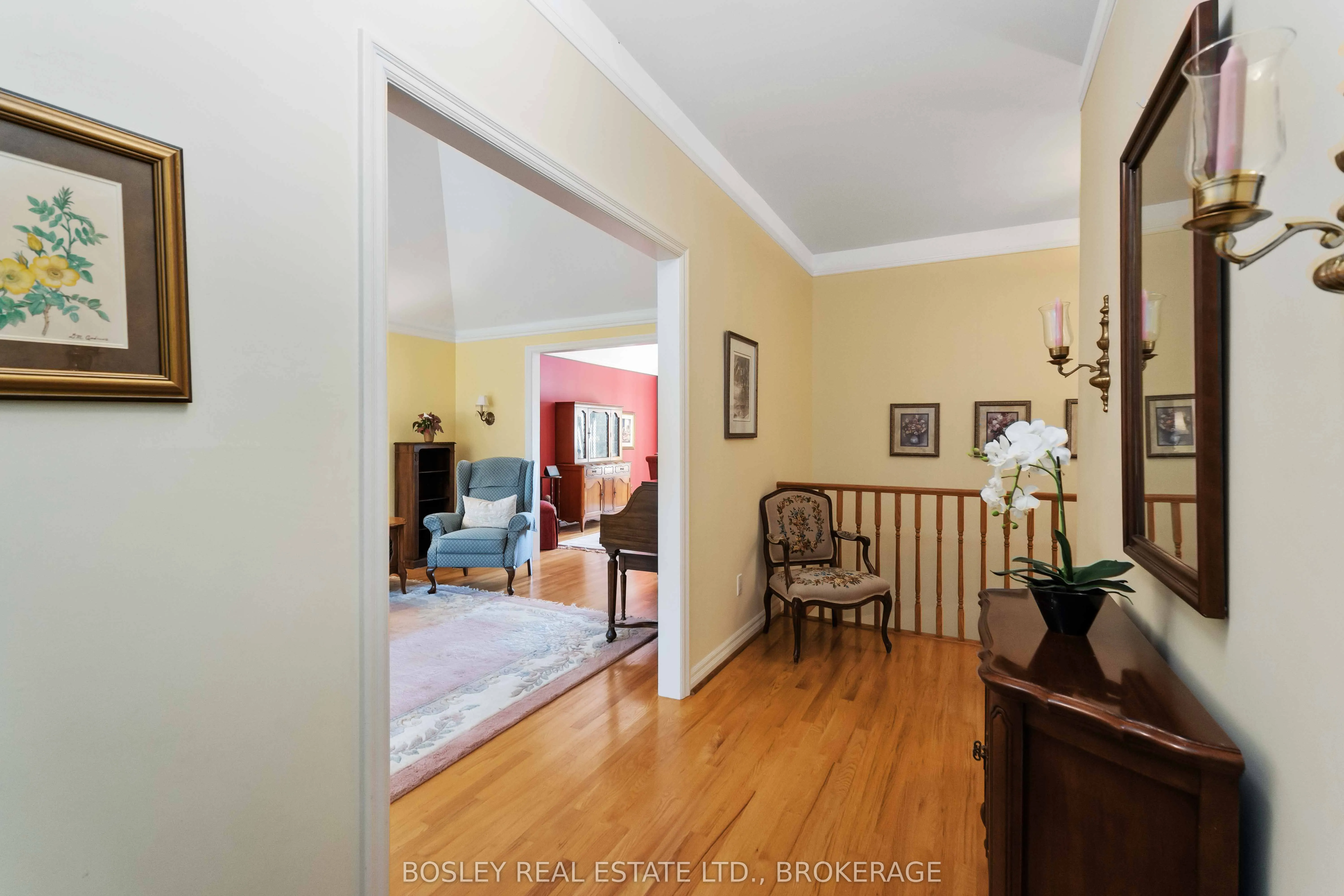 641 SIMCOE Street