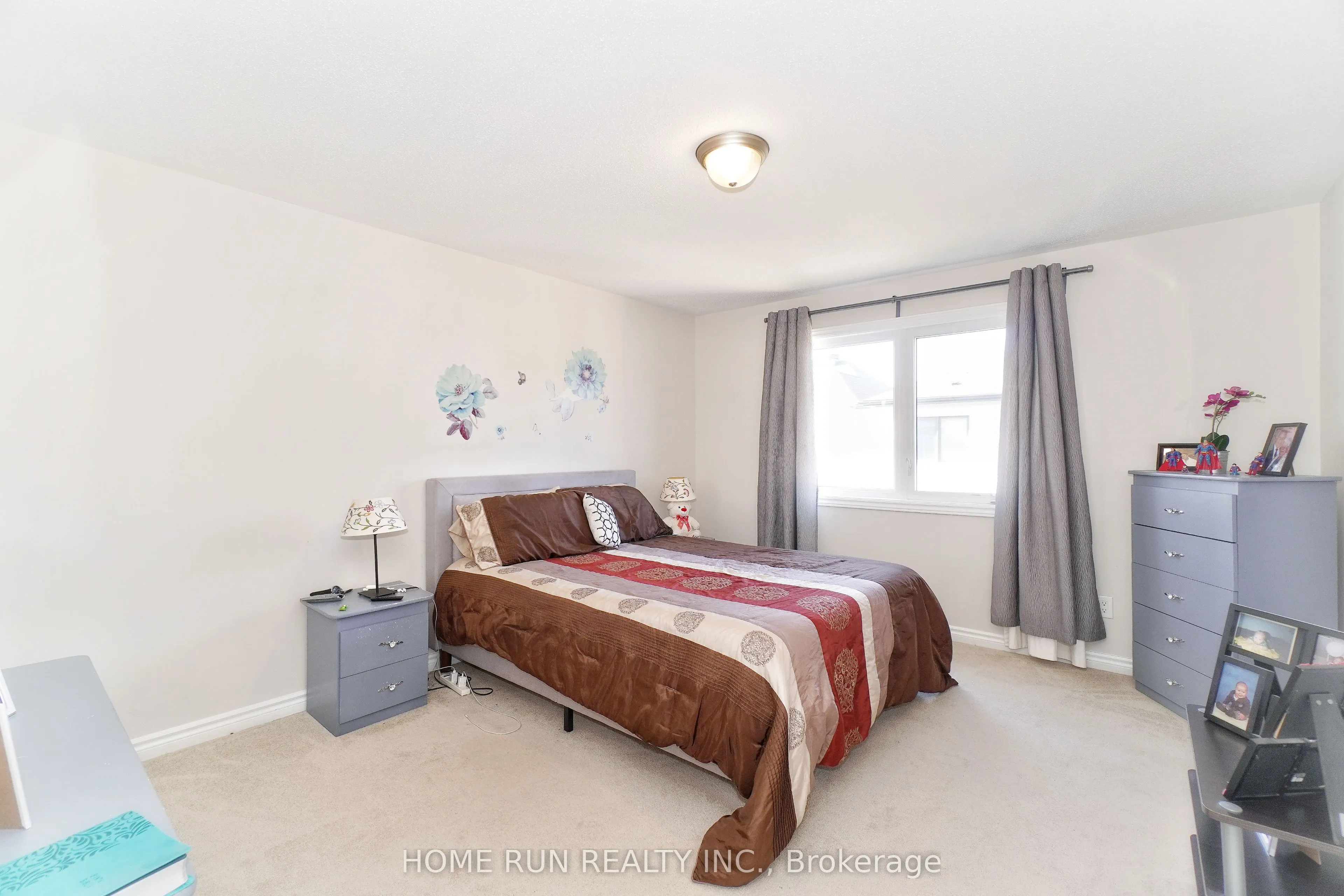 2337 Watercolours Way