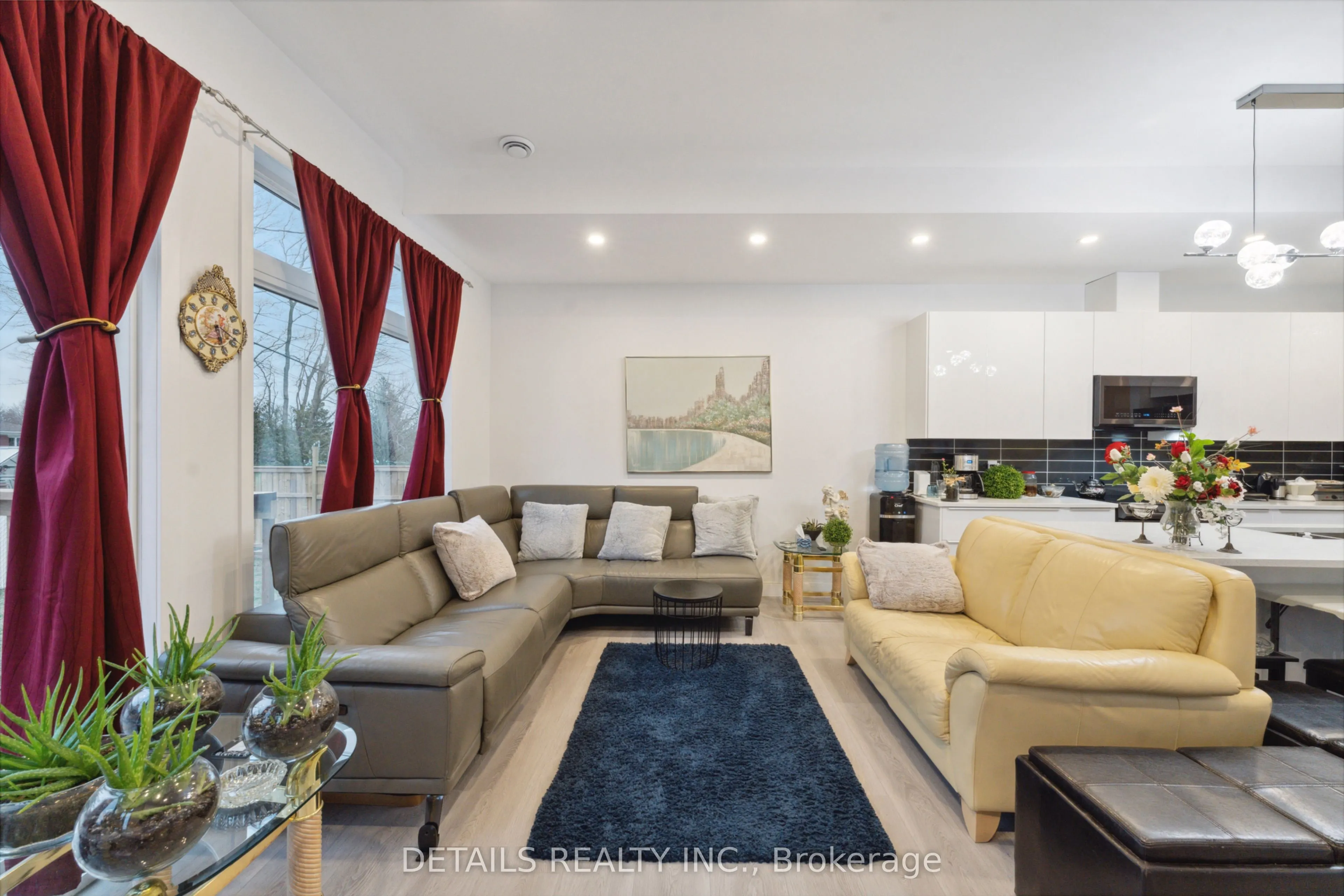 137 Duford Street, #A
