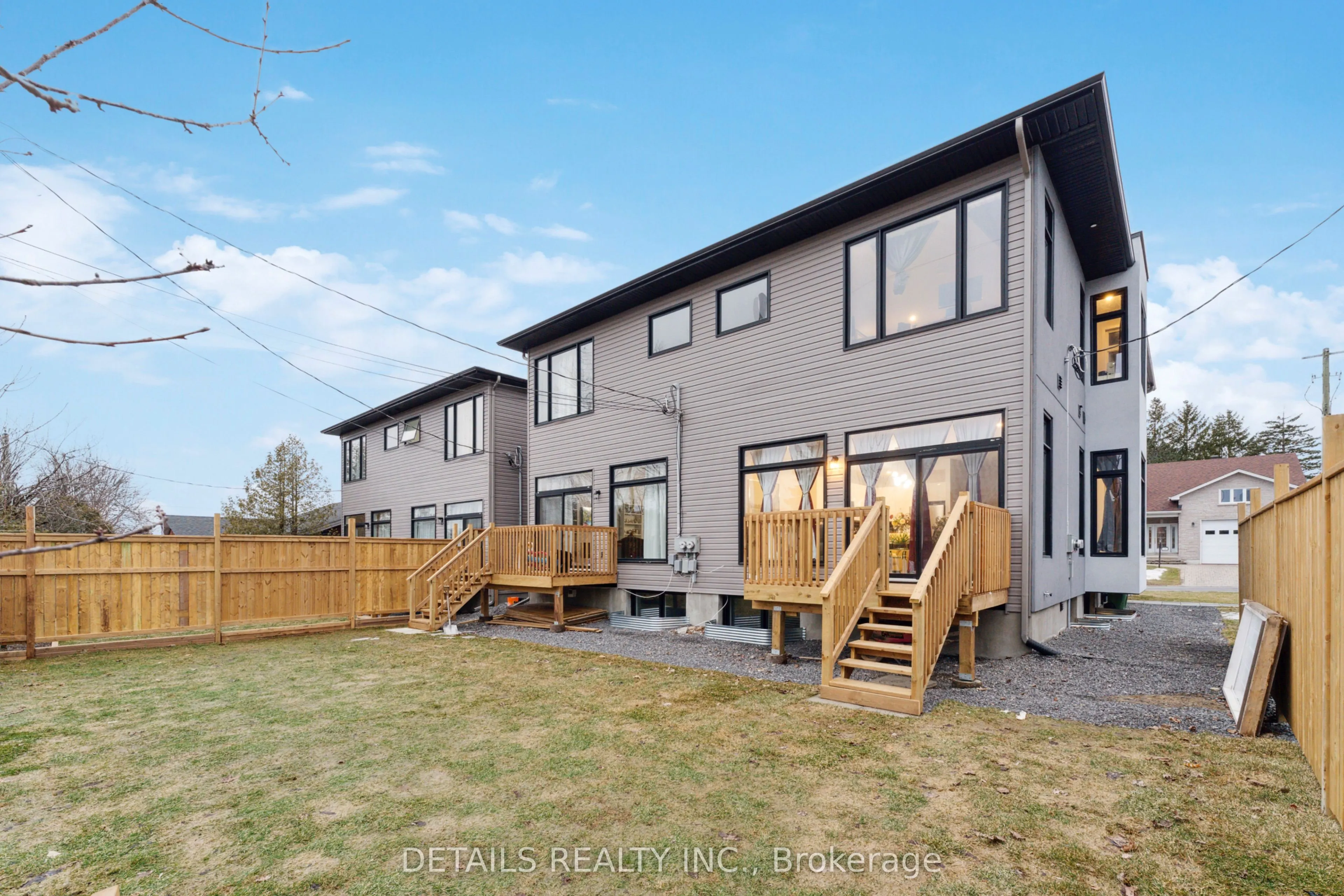 137 Duford Street, #A