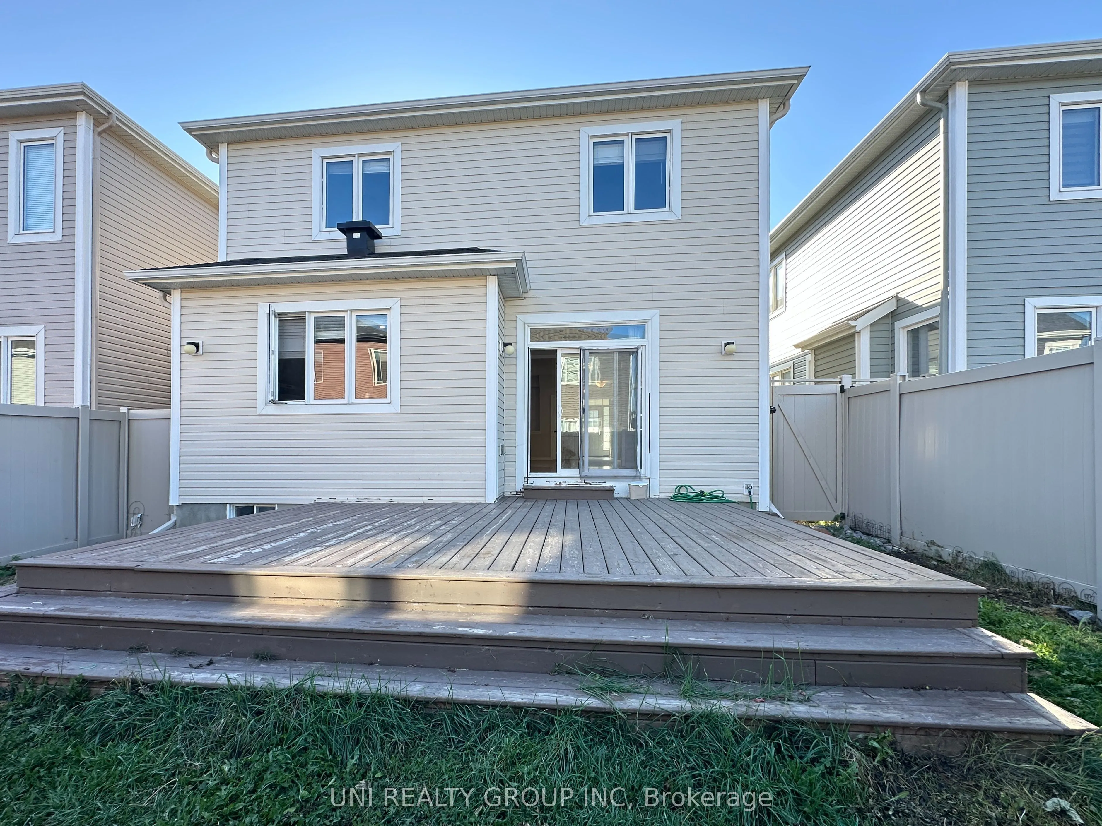 514 Honeylocust Avenue
