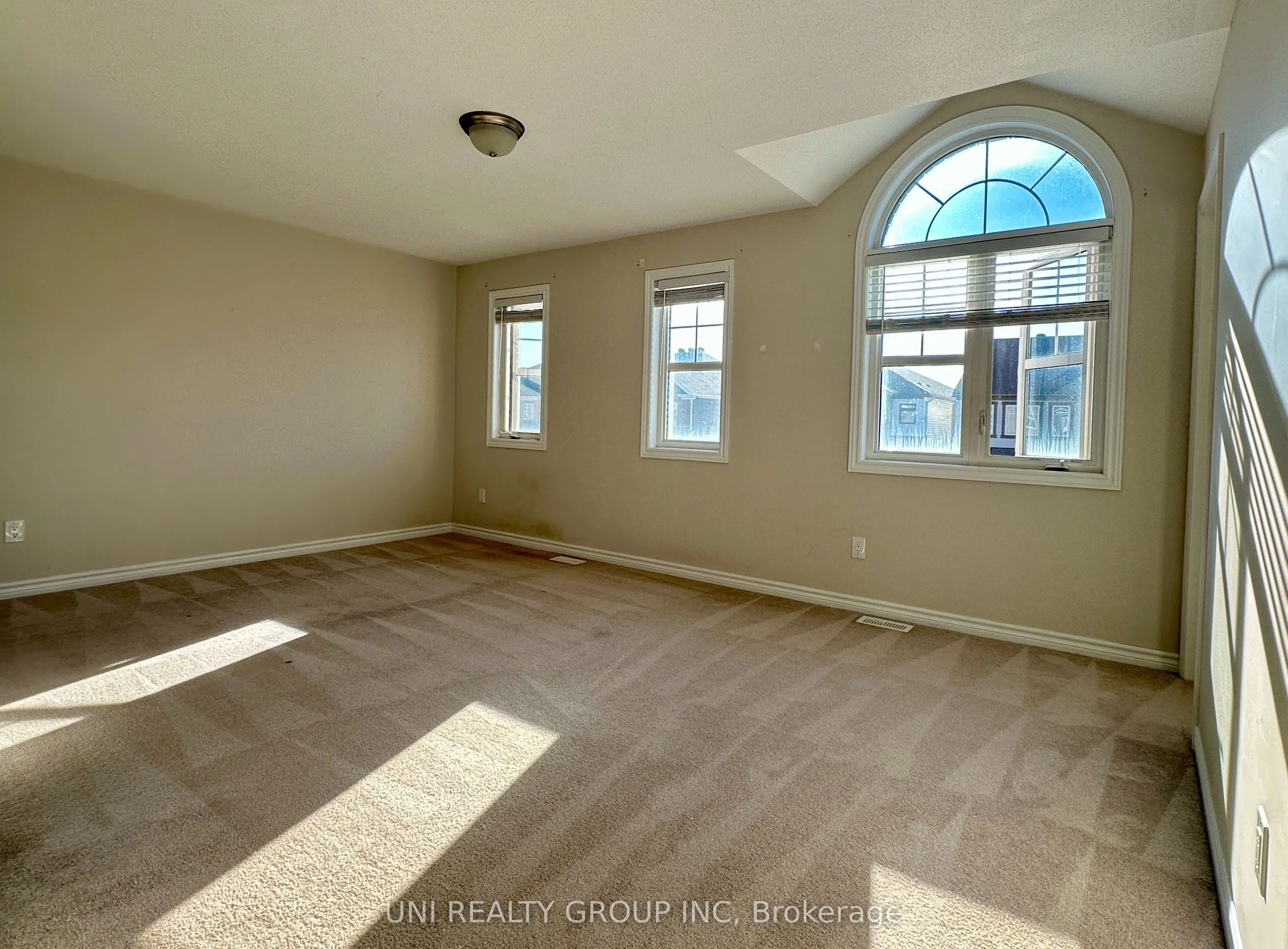 514 Honeylocust Avenue