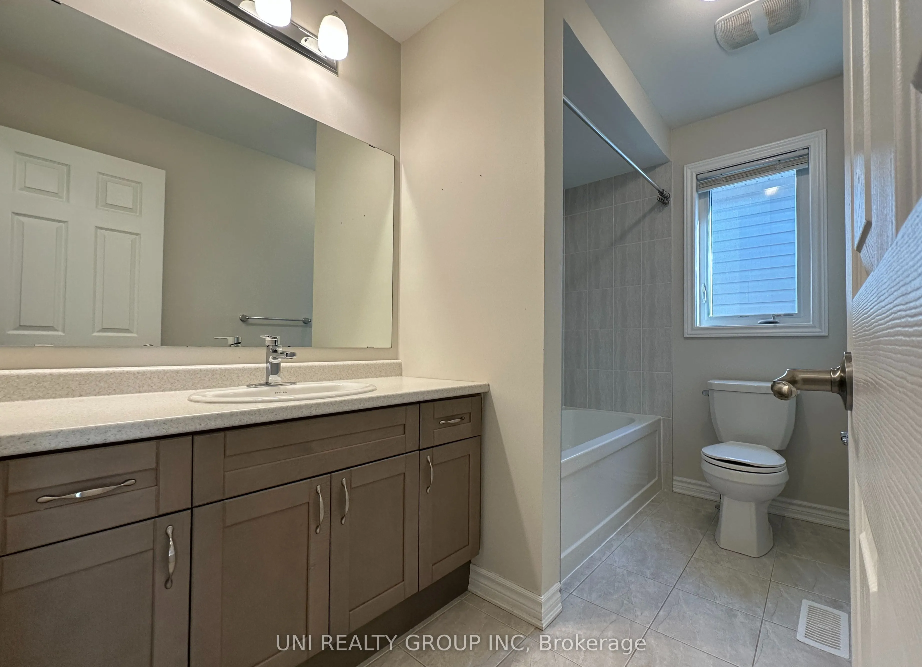 514 Honeylocust Avenue