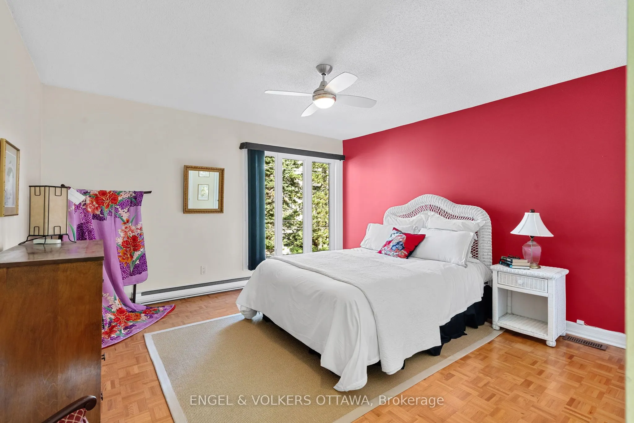 74 Somerset Street W, #4