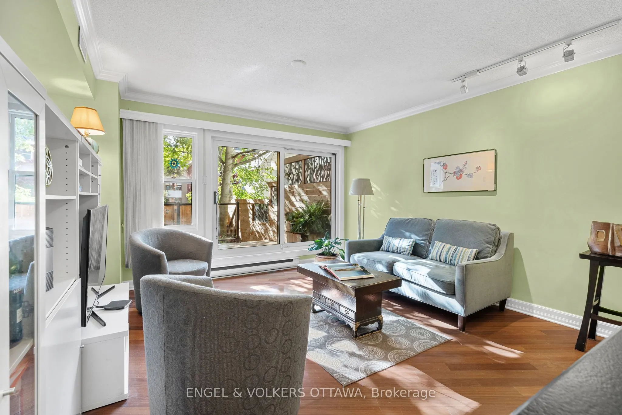 74 Somerset Street W, #4
