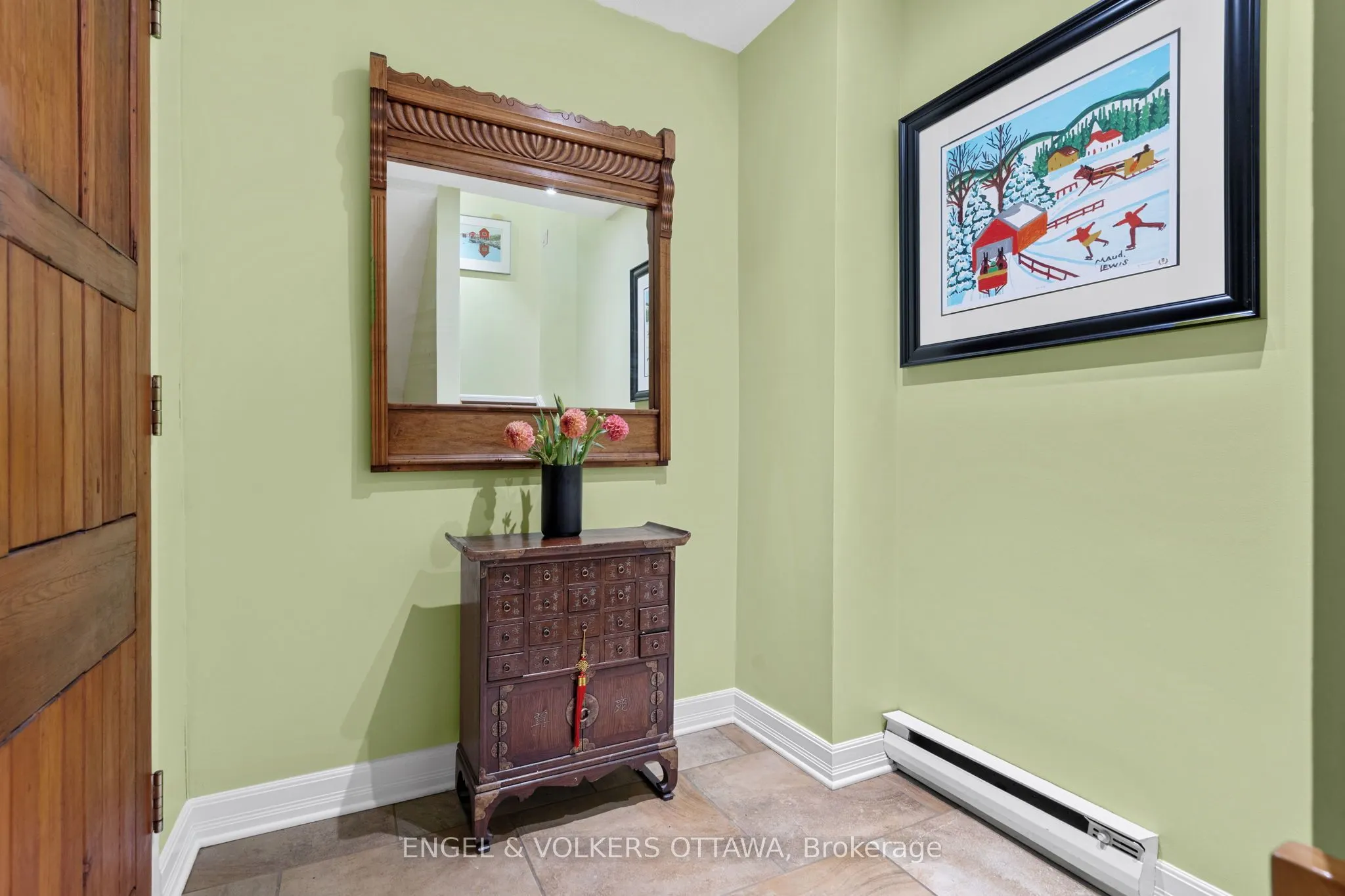 74 Somerset Street W, #4