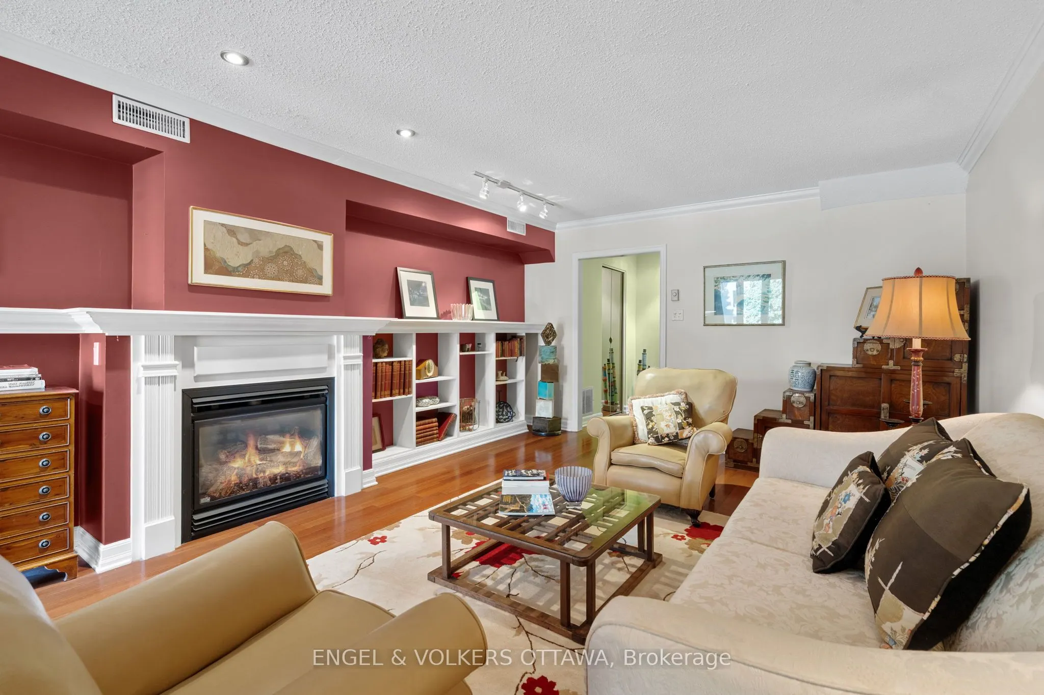 74 Somerset Street W, #4