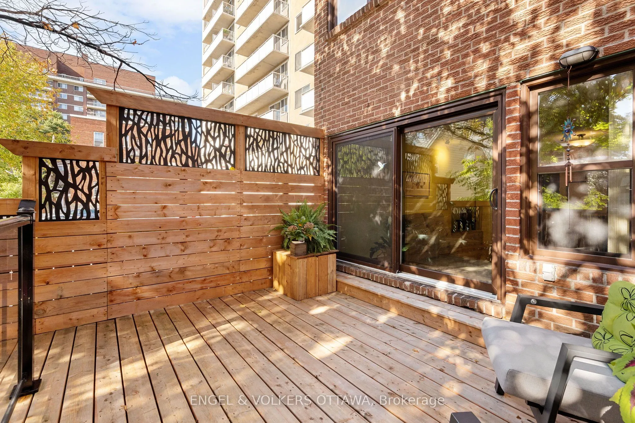74 Somerset Street W, #4